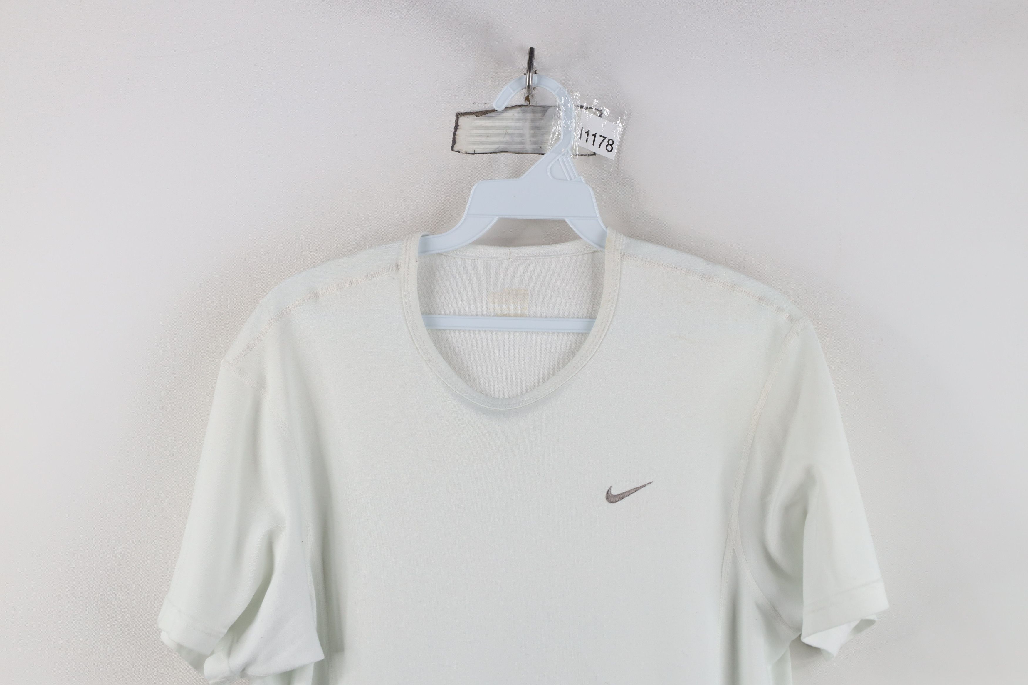 Nike Vintage Nike Travis Scott Mini Swoosh Knit T-Shirt White Size US S / EU 44-46 / 1 - 2 Thumbnail