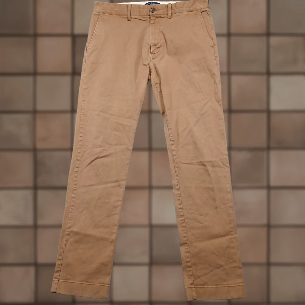 J.Crew J.Crew Mercantile Mens Chino Pants 32x32 Khaki Slim Fit Flex Slimming 5-Pocket Casual Workwear Shirts? Size US 32 / EU 48 - 1 Thumbnail