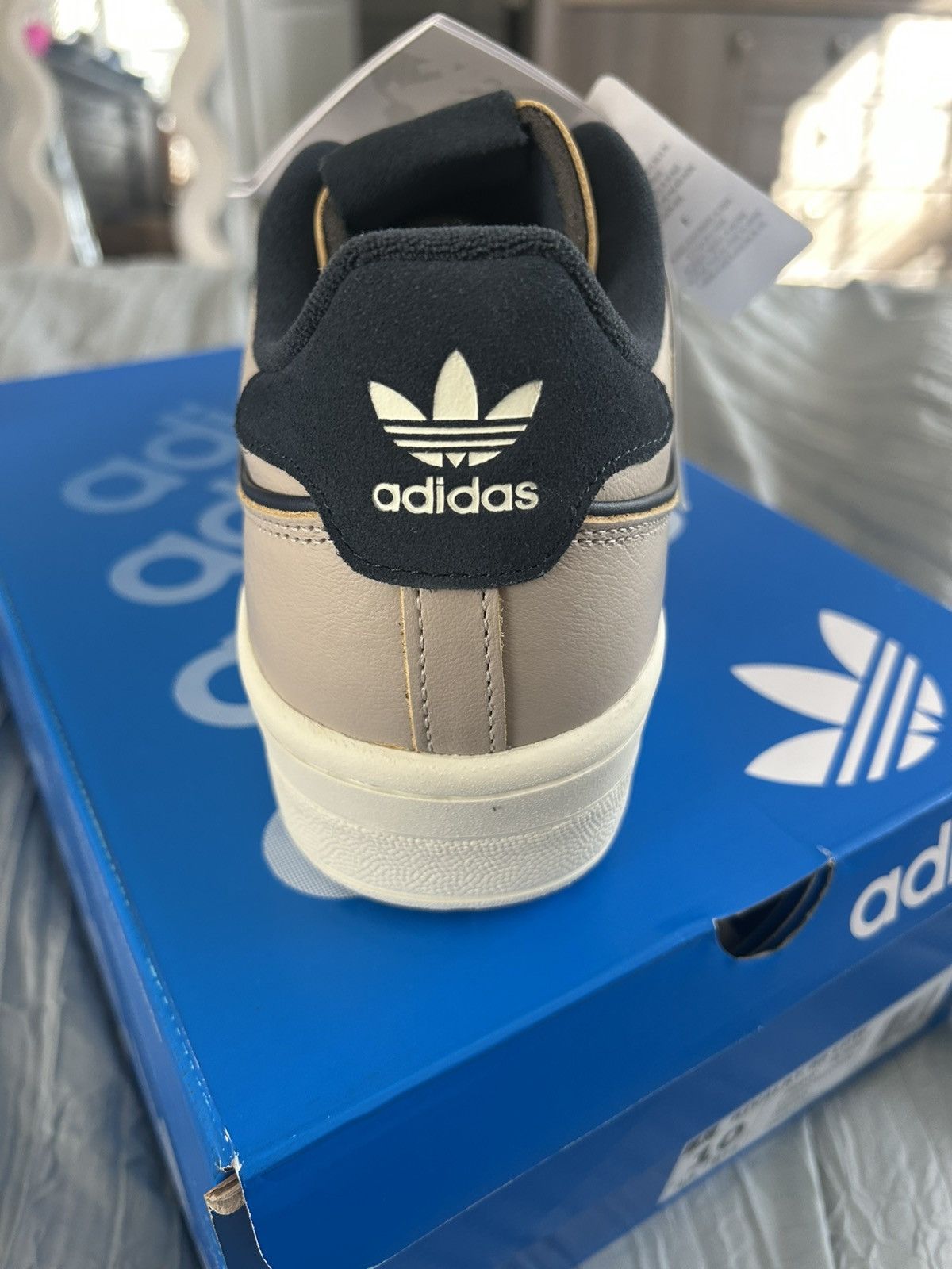 Adidas Adidas Rivalry 86 Low Size US 10 / EU 43 - 7 Thumbnail