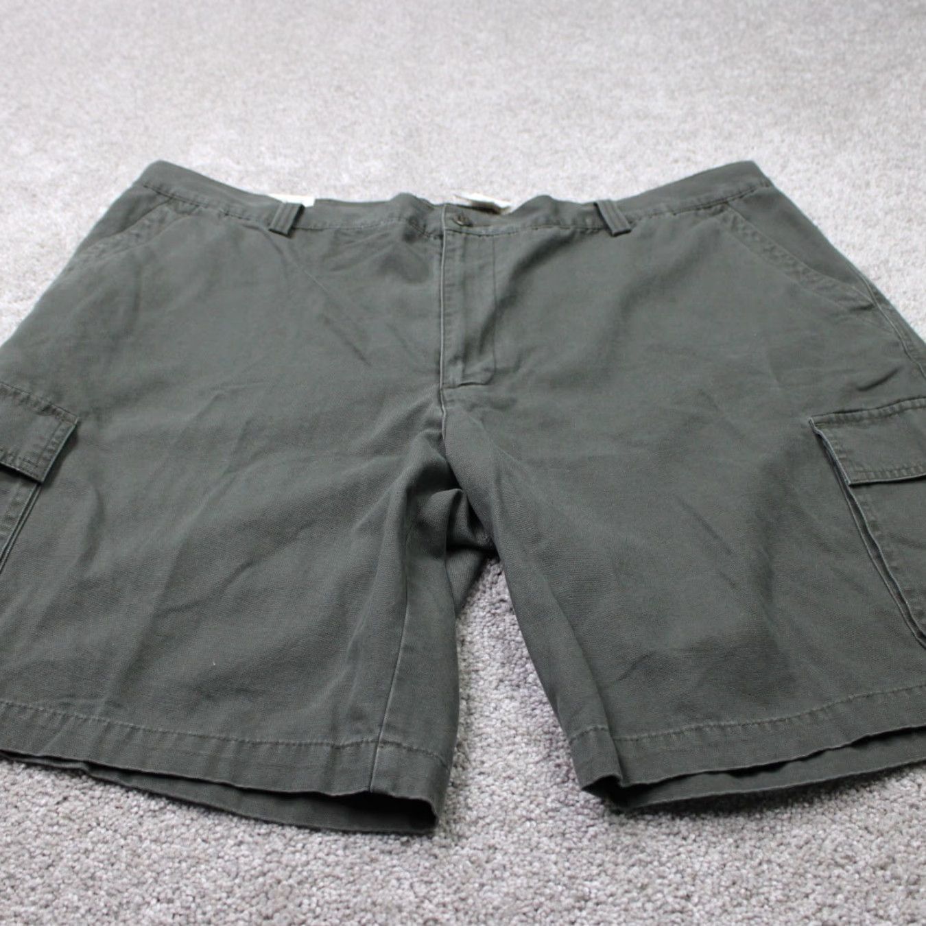 Dockers DOCKERS Chino Shorts Cargo Flat Front 9.5" Inseam GreenMens 44 Cotton Canvas Pockets Size US 44 / EU 60 - 2 Thumbnail