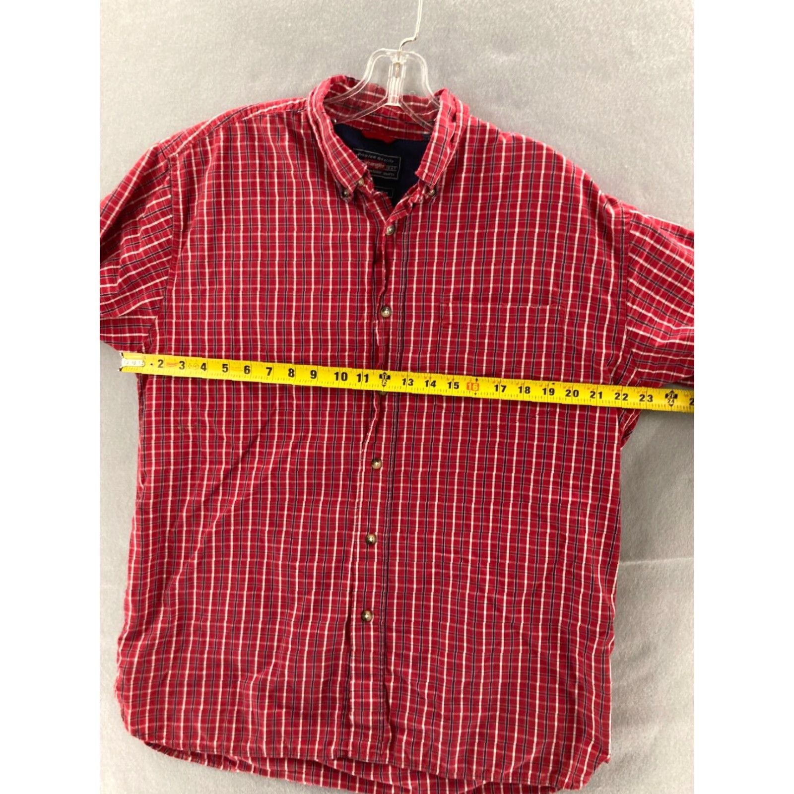 Wrangler Wrangler Shirt Mens Medium Red Plaid Cotton Short Sleeve Button-Up Pocket Classic Outdoor 60s 70s Mens Size US M / EU 48-50 / 2 - 5 Thumbnail