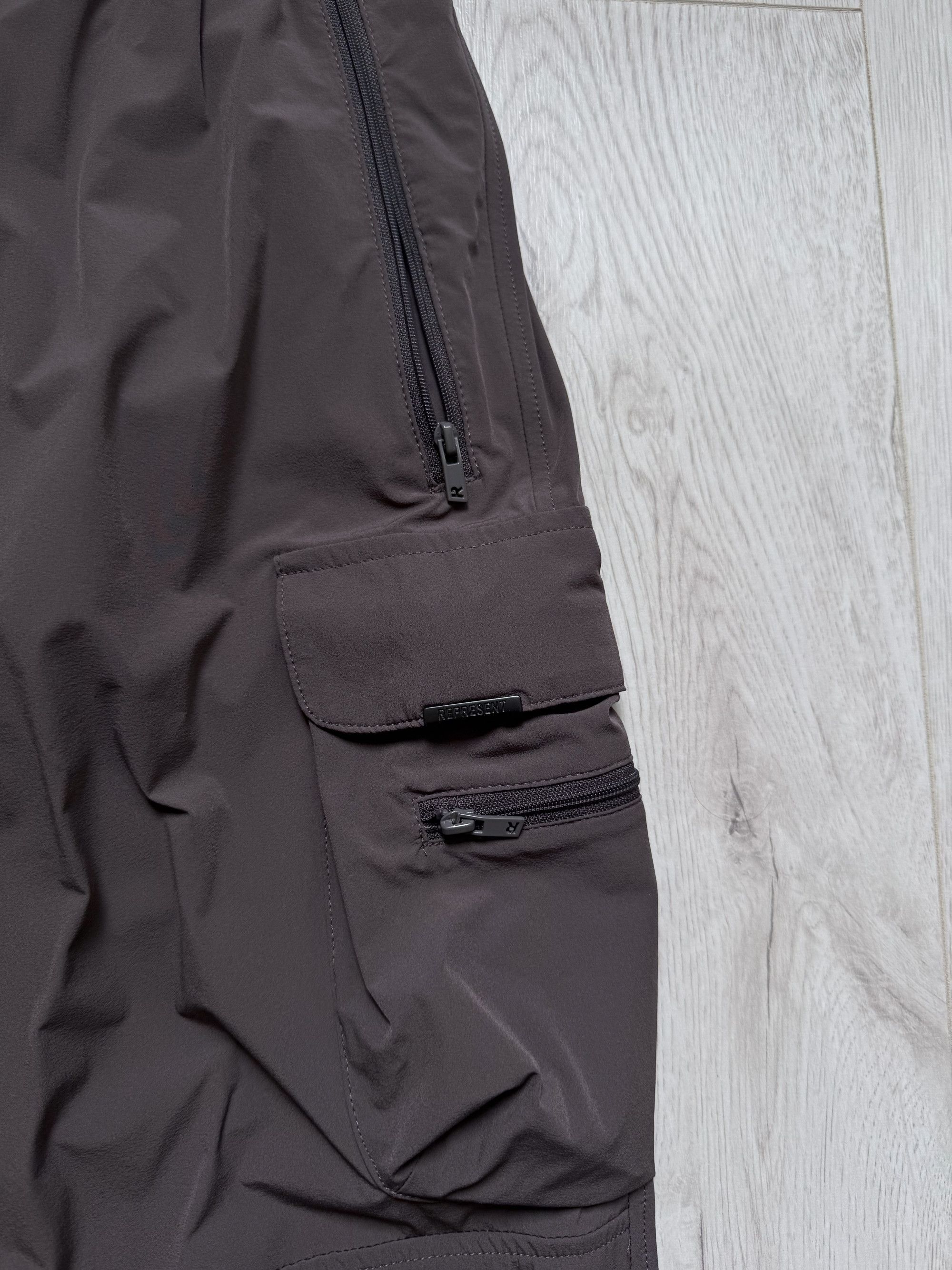 Represent Clo. Men's 247 Military Tech Cargo Trousers Size S Pants Size US 28 / EU 44 - 2 Thumbnail