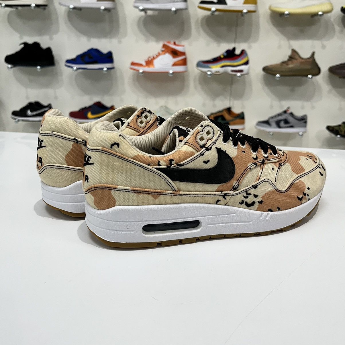 Nike Nike Air Max 1 Desert Camo Size US 9 / EU 42 - 5 Thumbnail