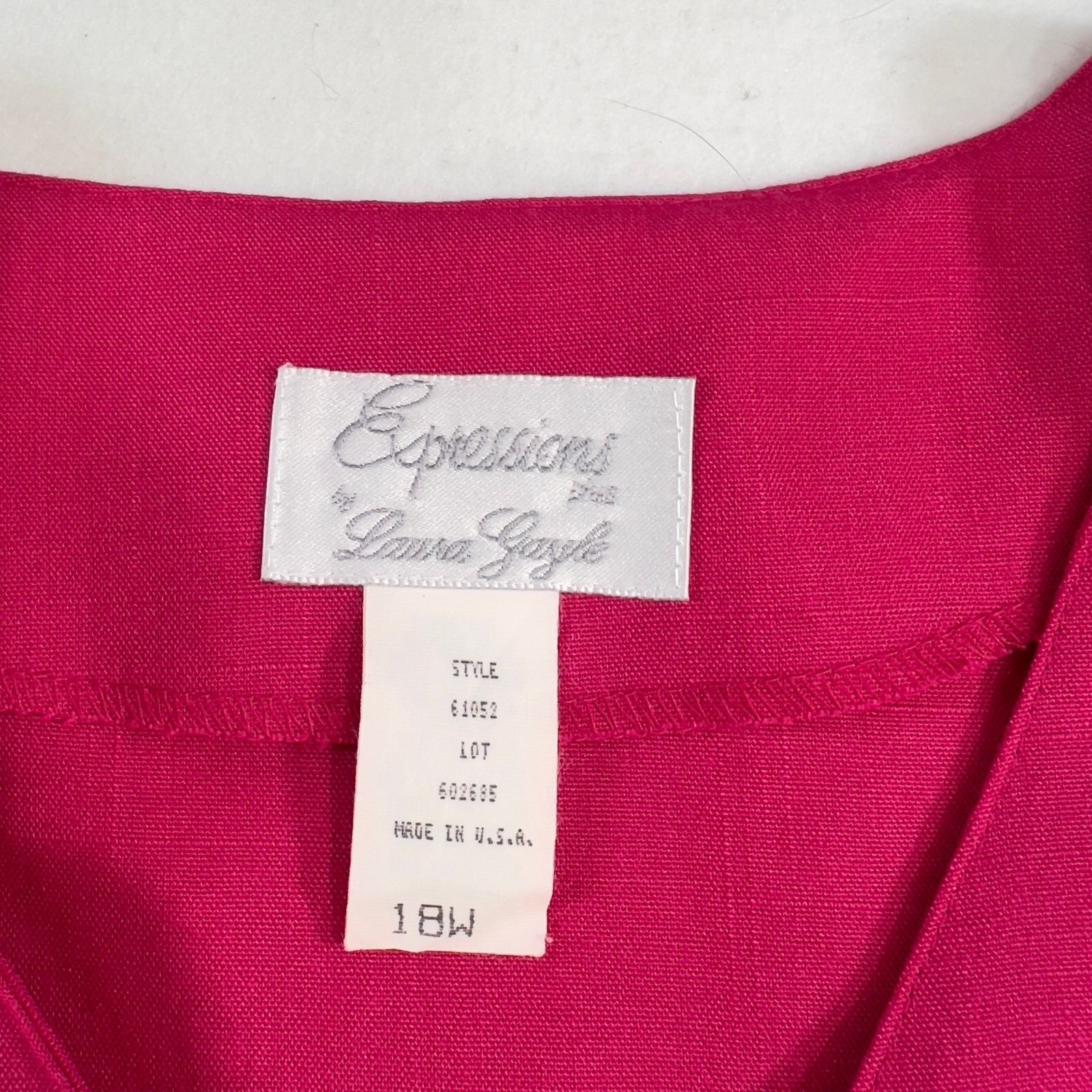 Other Expressions by Laura Gayle Button Shirt Womans 18W V-Neck Size XXL / US 16-18 / IT 52-54 - 2 Thumbnail