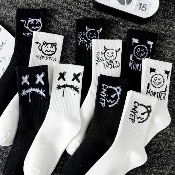 Vintage 10 pair Ghost face graffiti personalized socks Size ONE SIZE - 1 Thumbnail