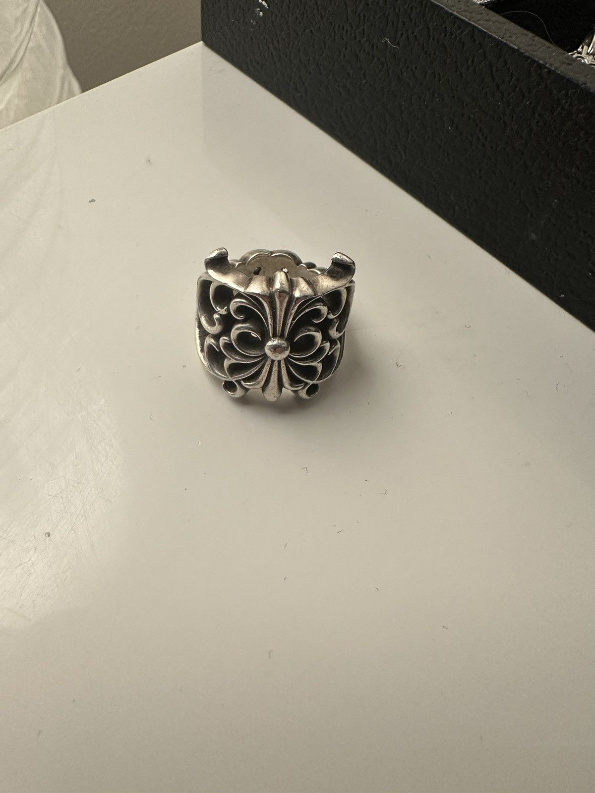 Pre-owned Chrome Hearts Floral Ring In Silver