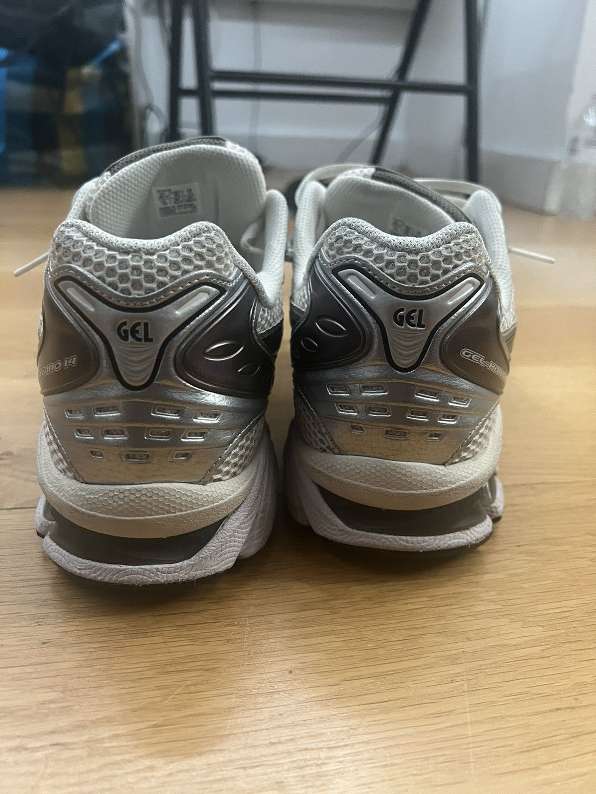 Asics Asics Gel Kayano 14 “Silver Cream” Size US 11 / EU 44 - 3 Thumbnail