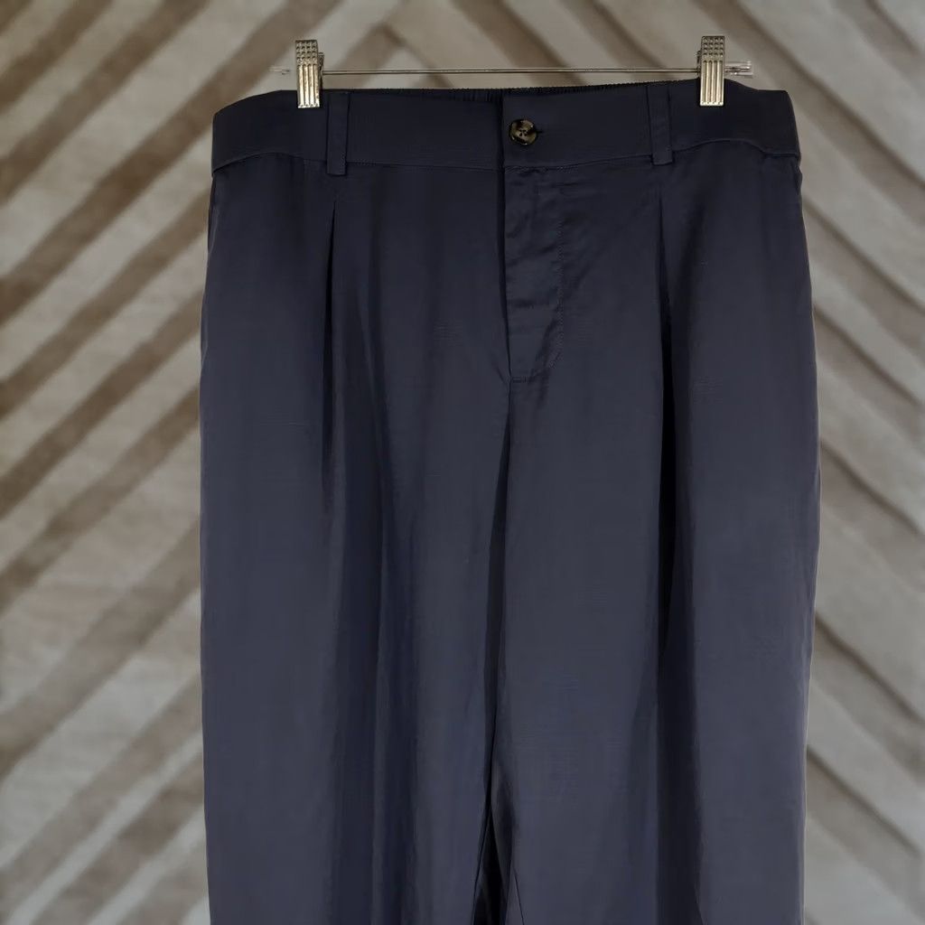 Torrid Torrid Womens 16W Slate Blue Lyocell Linen Blend Pleated Tapered Pants Size 38" / US 16 / IT 52 - 1 Thumbnail