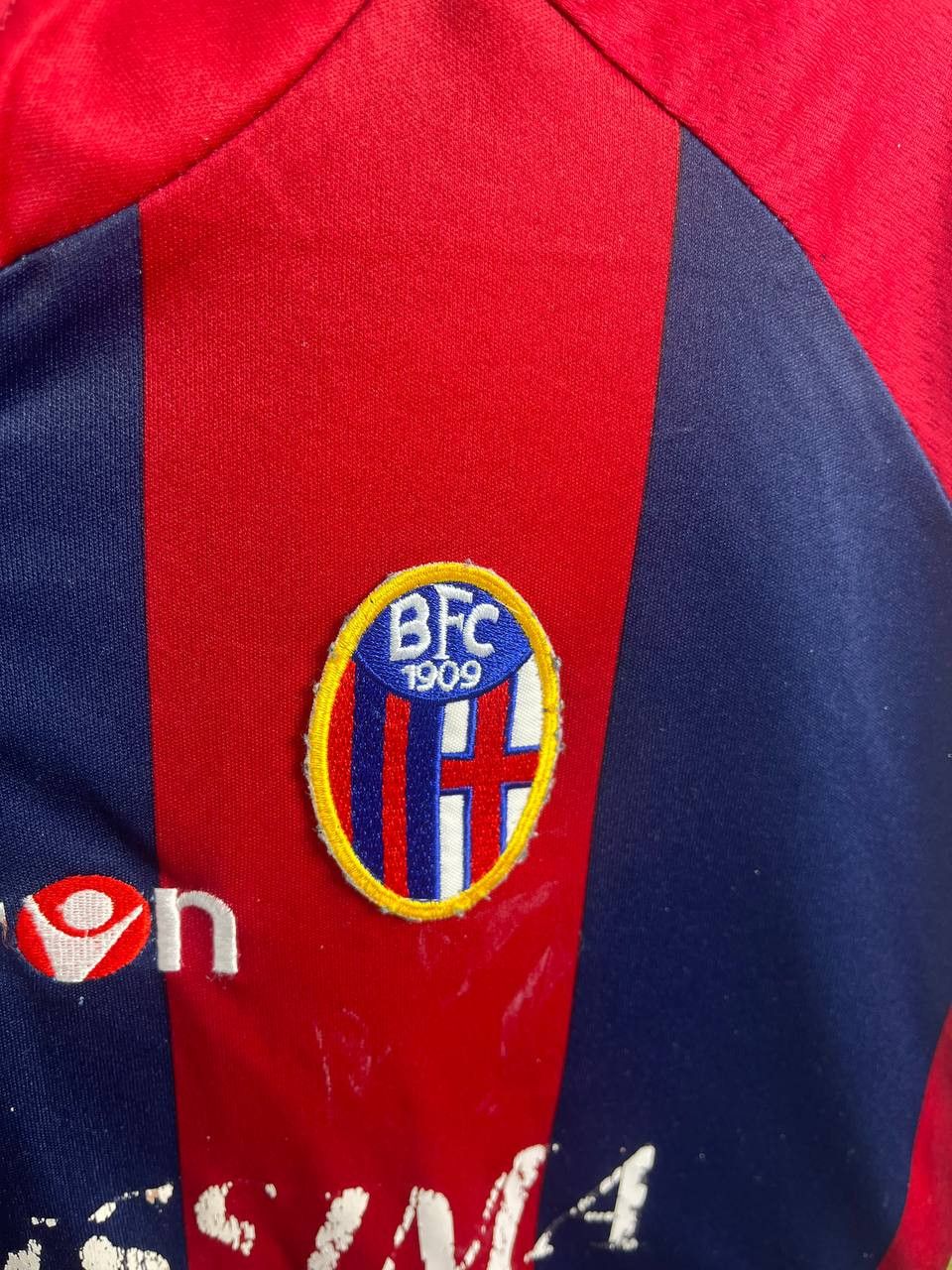 Macron Bologna FC 2008 2009 Home Shirt Macron Zalayeta #25 Size L Size US L / EU 52-54 / 3 - 5 Thumbnail