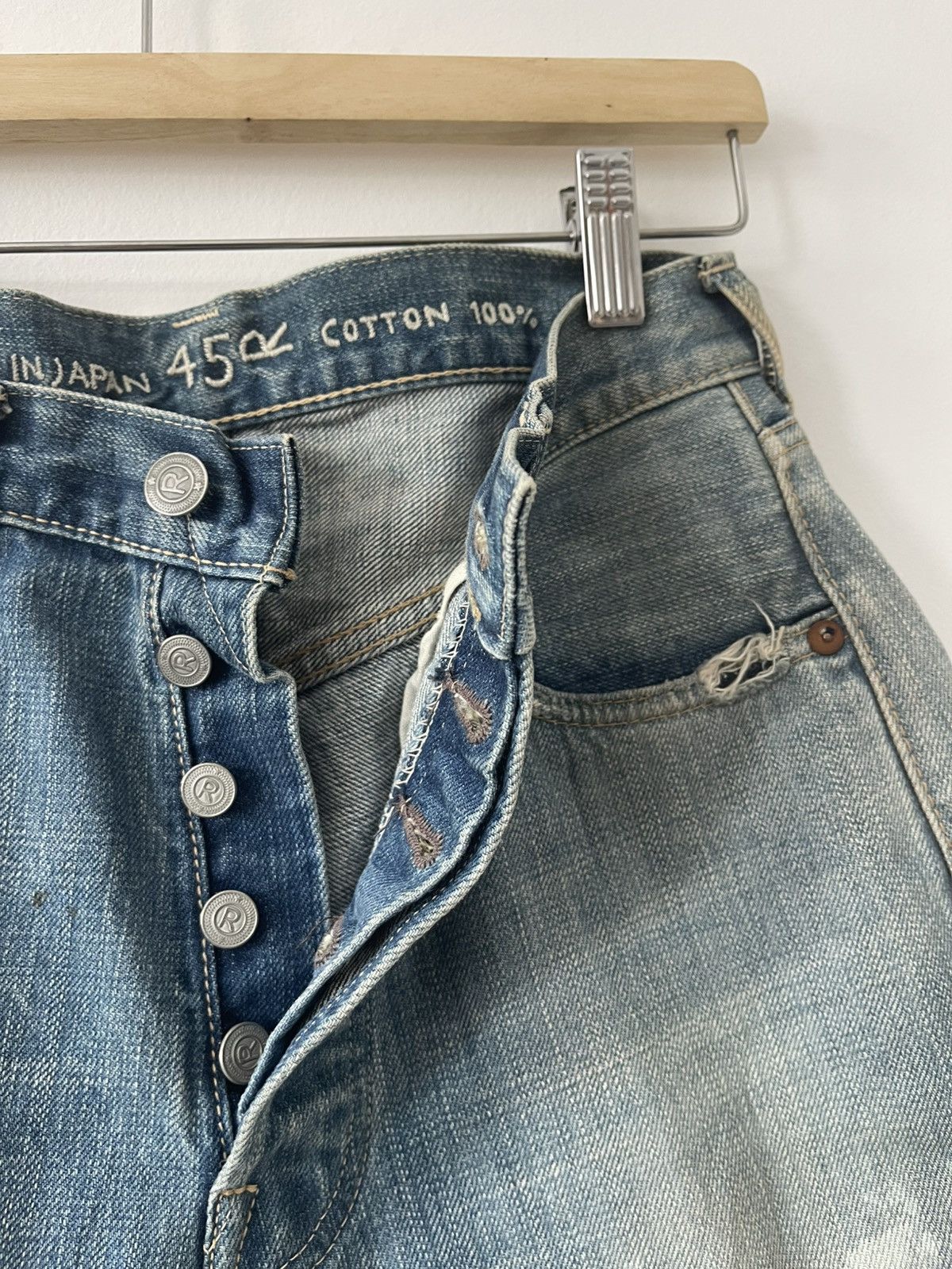 45rpm Rare Vintage 45RPM Hidden Rivets Selvedge Button Fly Shorts Size US 26 / EU 42 - 9 Thumbnail