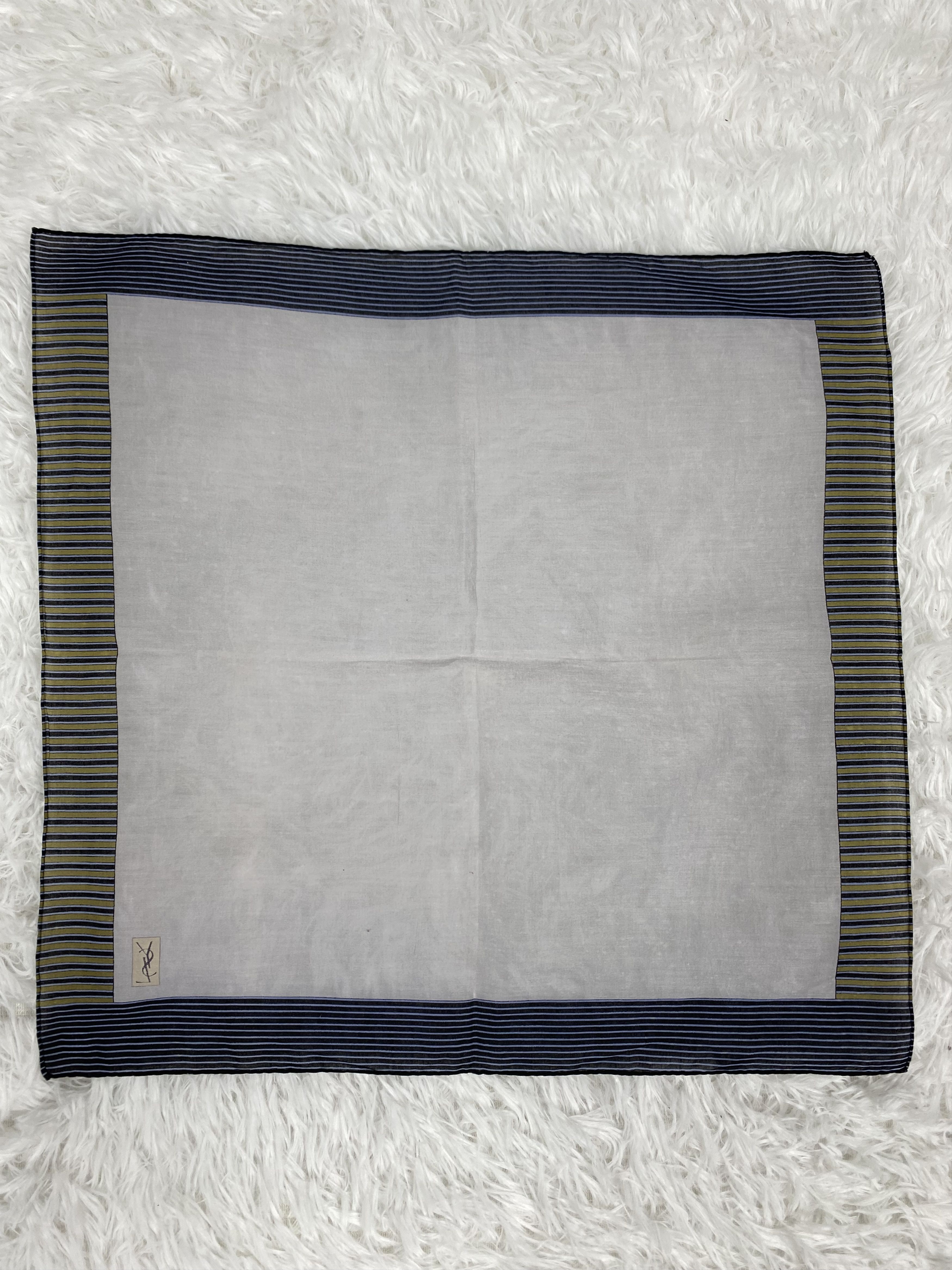 Vintage × Yves Saint Laurent Vintage Yves Saint Laurent Handkerchief Neckerchief PH0290 Size ONE SIZE - 4 Thumbnail