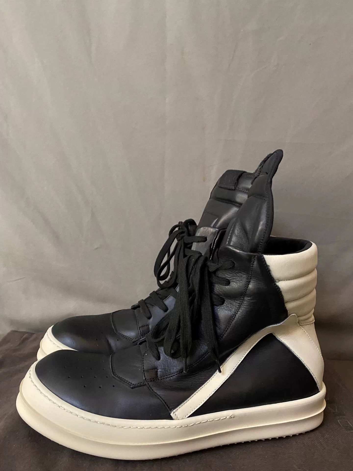 Rick Owens rick owens high-top leather sneakers size 43 Size US 10 / EU 43 - 1 Thumbnail