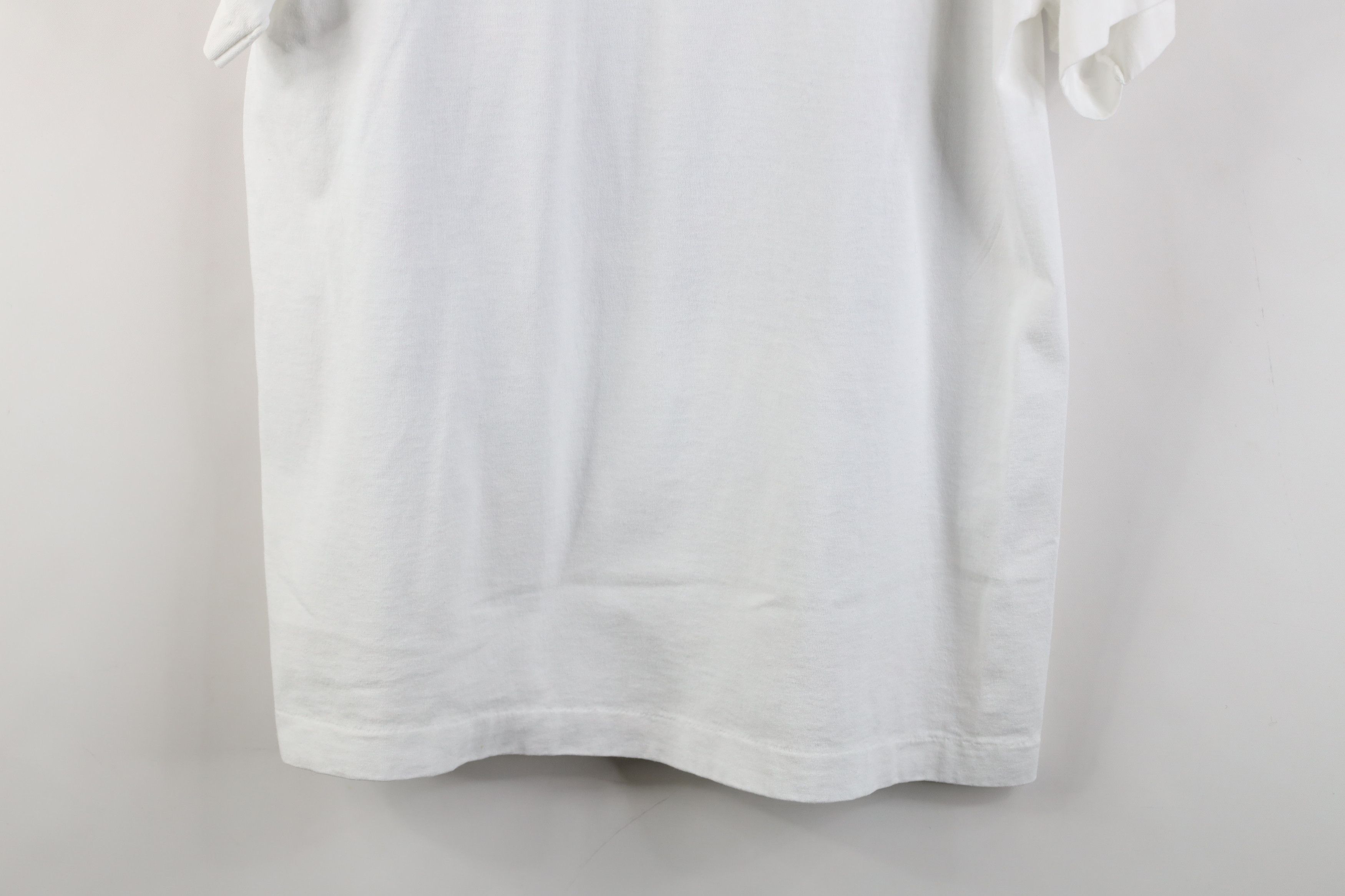 Vintage Vintage 90s Streetwear Sea Manatee Florida T-Shirt USA Size M / US 6-8 / IT 42-44 - 14 Thumbnail