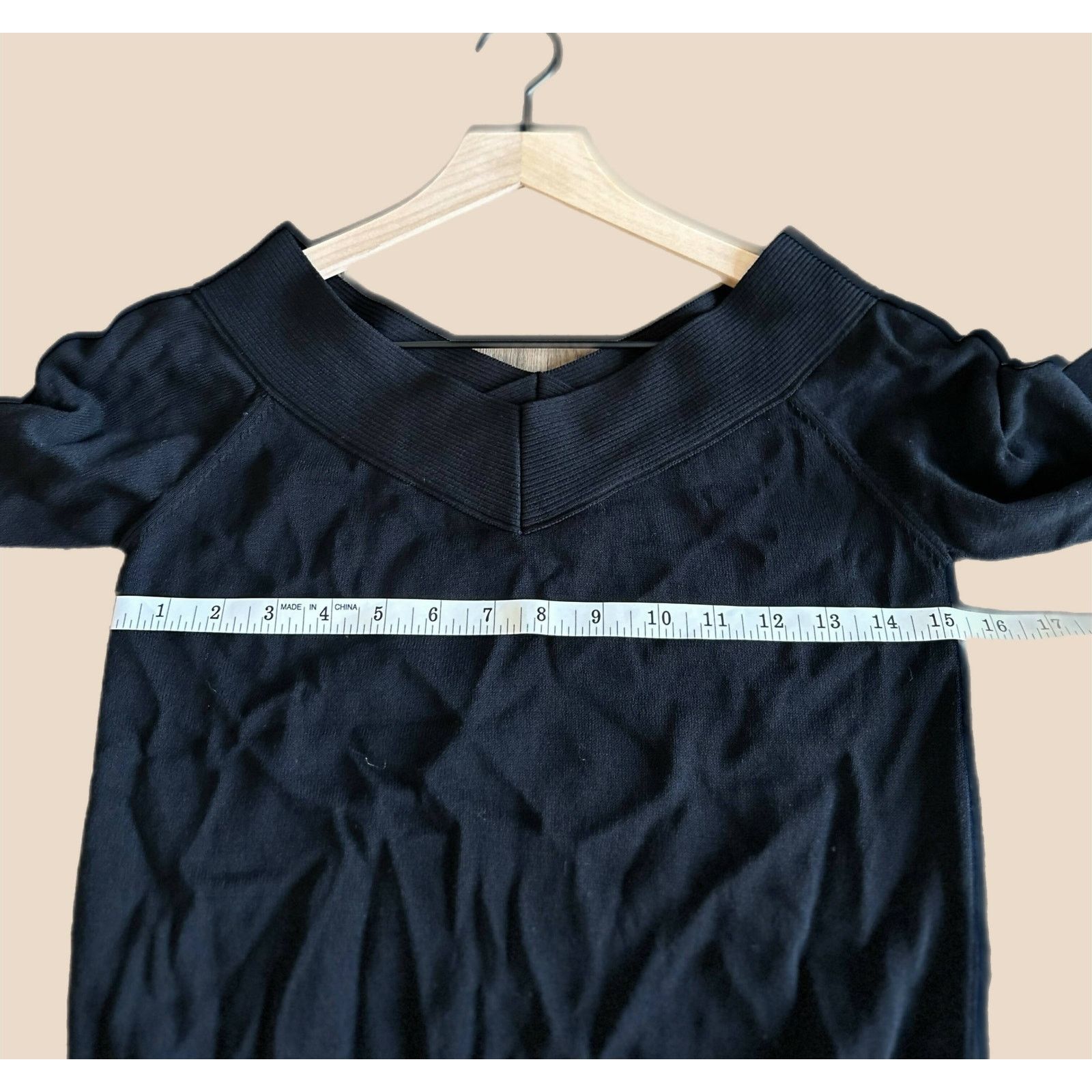 Reiss Reiss Long Sleeve Wide V-Neck Sweater - Black Size XS / US 0-2 / IT 36-38 - 4 Thumbnail
