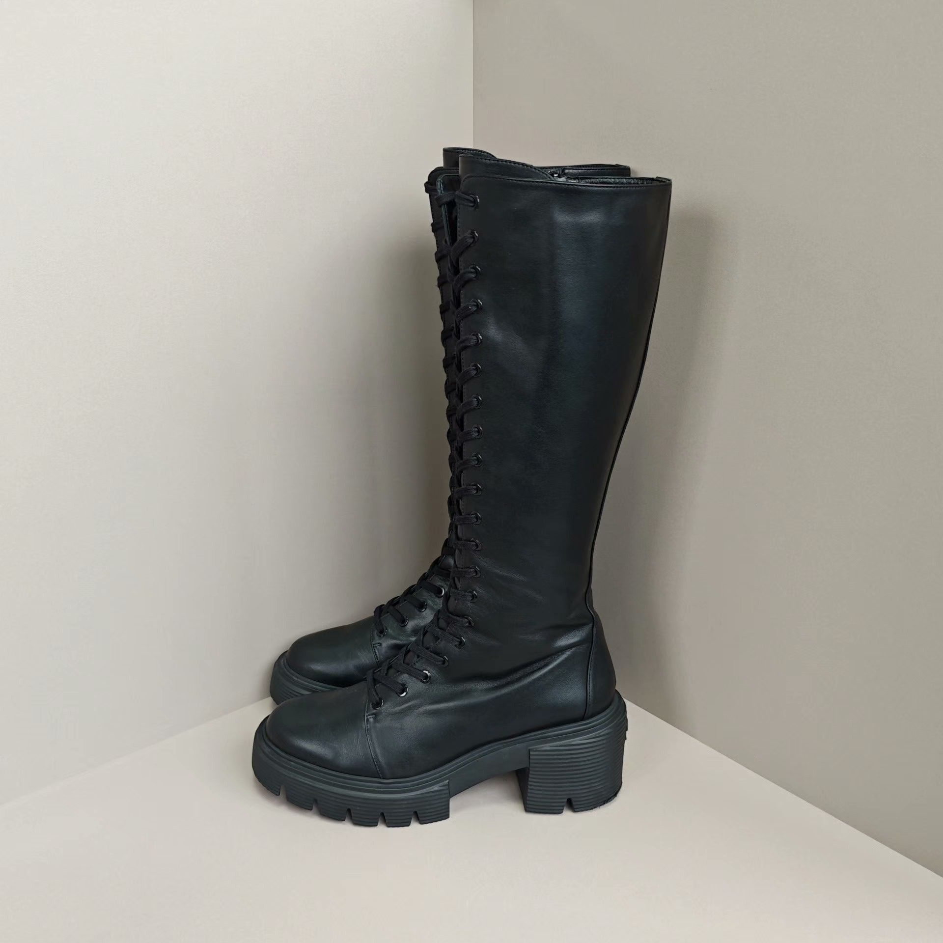 Stuart Weitzman Stuart Weitzman Boots us_8 Women Size US 8 / IT 38 - 1 Thumbnail