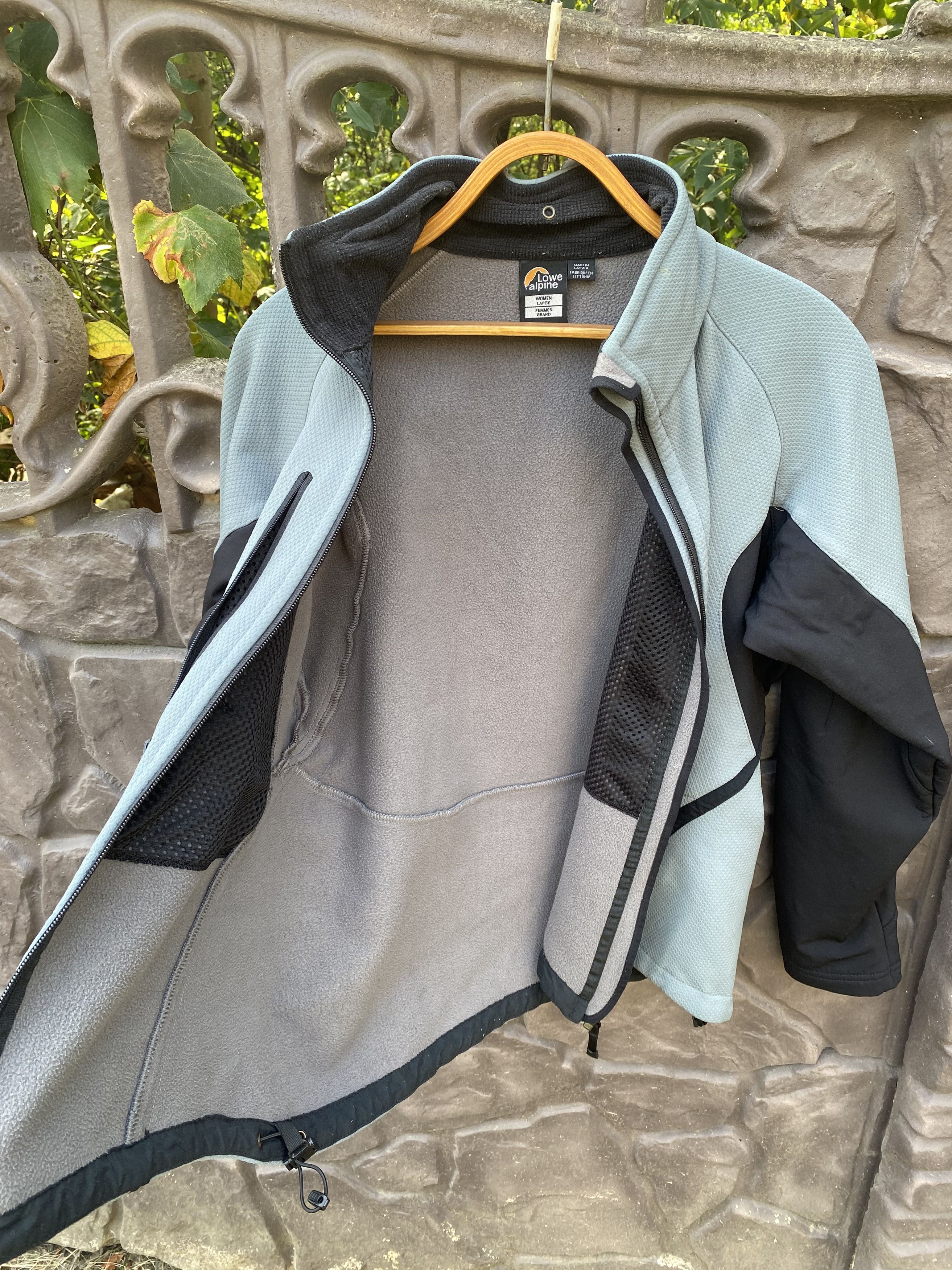 Japanese Brand × Vintage Lowe Alpine Womens Hooded Jacket Black Size L Size L / US 10 / IT 46 - 21 Thumbnail