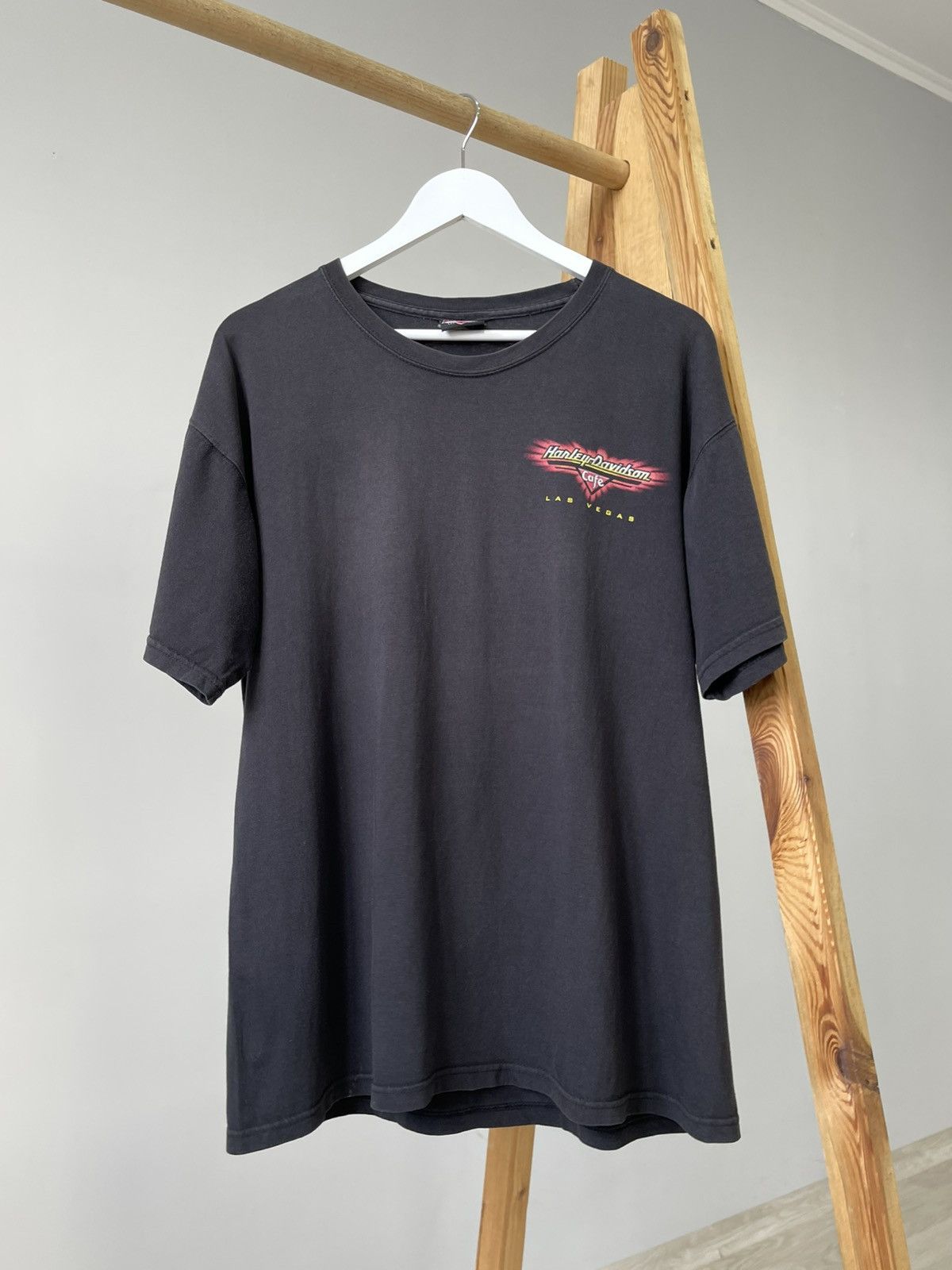 Harley Davidson Vintage 90s Harley Davidson Cafe Las Vegas Eagle Flames Tee Size US L / EU 52-54 / 3 - 6 Thumbnail