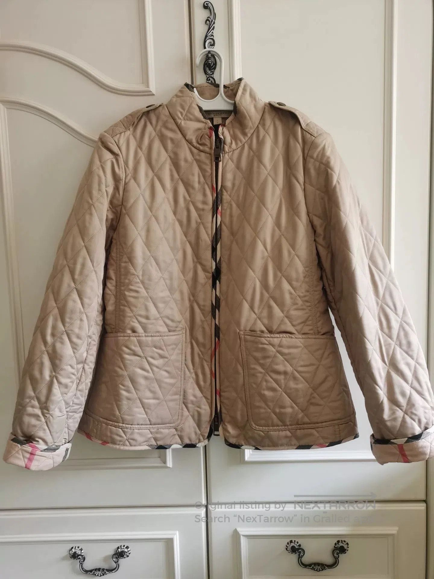 Burberry Burberry Beige Quilted Slim Jacket. Size US L / EU 52-54 / 3 - 9 Thumbnail