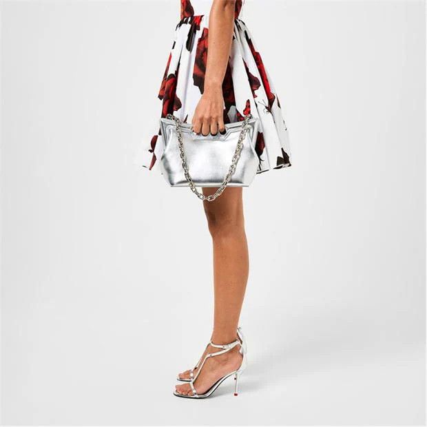 Alexander McQueen o1g2r1mq0824 Size: OS / The Peak Small Bag in Silver Size ONE SIZE - 4 Thumbnail