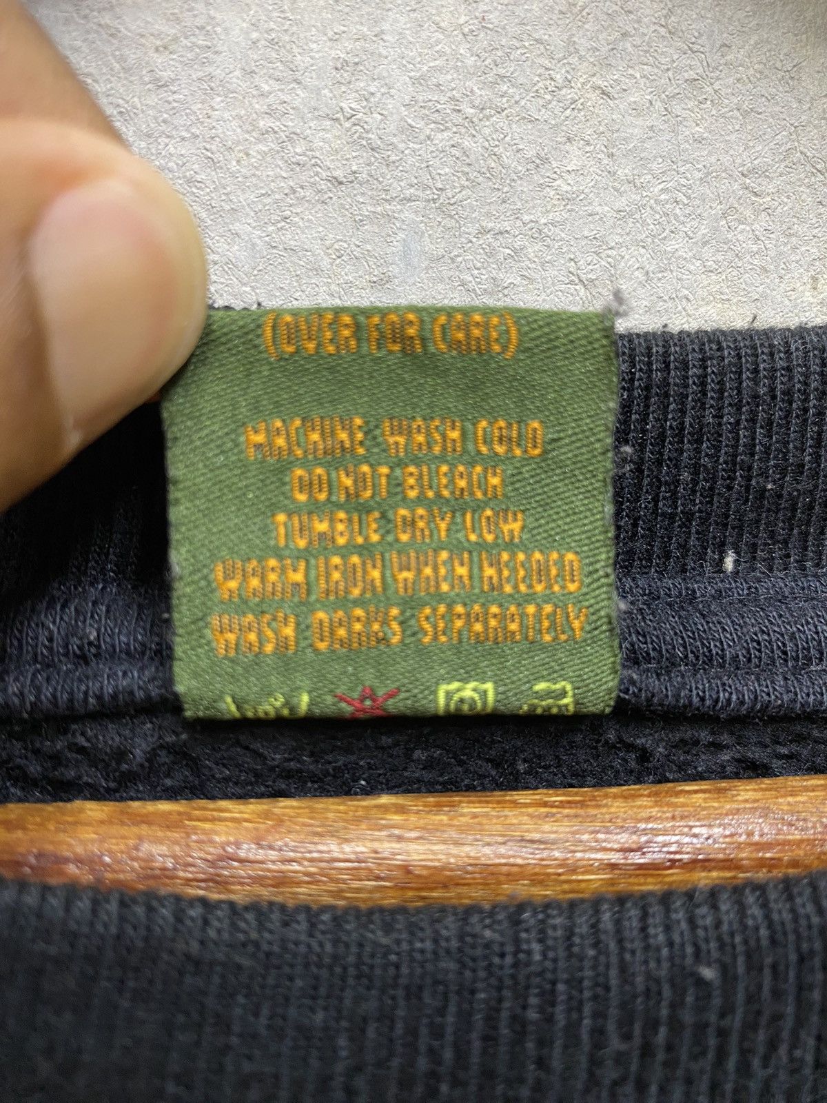 Timberland Vintage Timberland Sweatshirt Small Logo Crewneck Size XL Size US XL / EU 56 / 4 - 10 Thumbnail