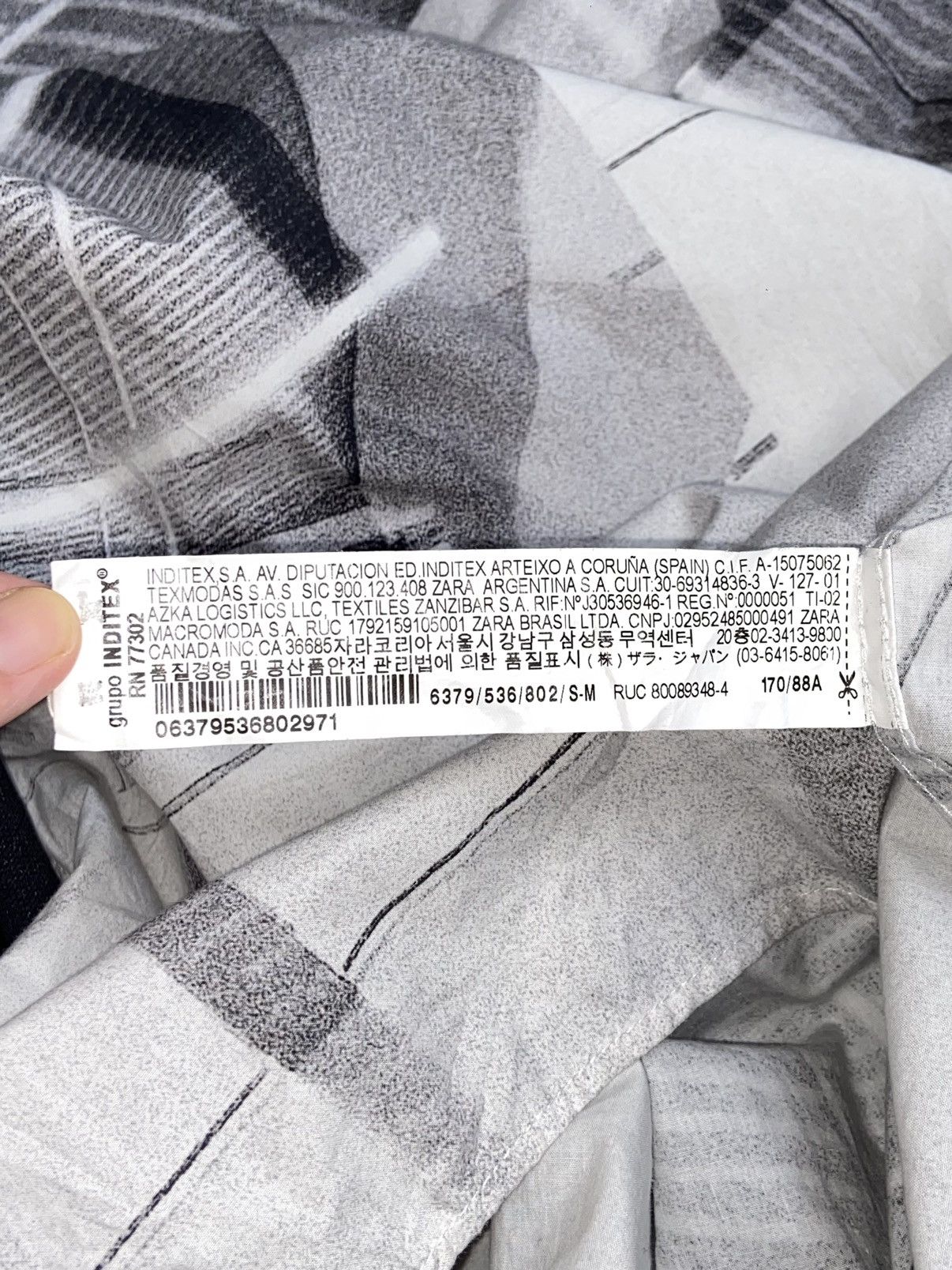 Zara ZARA Motive Shirt Size US XXL / EU 58 / 5 - 14 Thumbnail