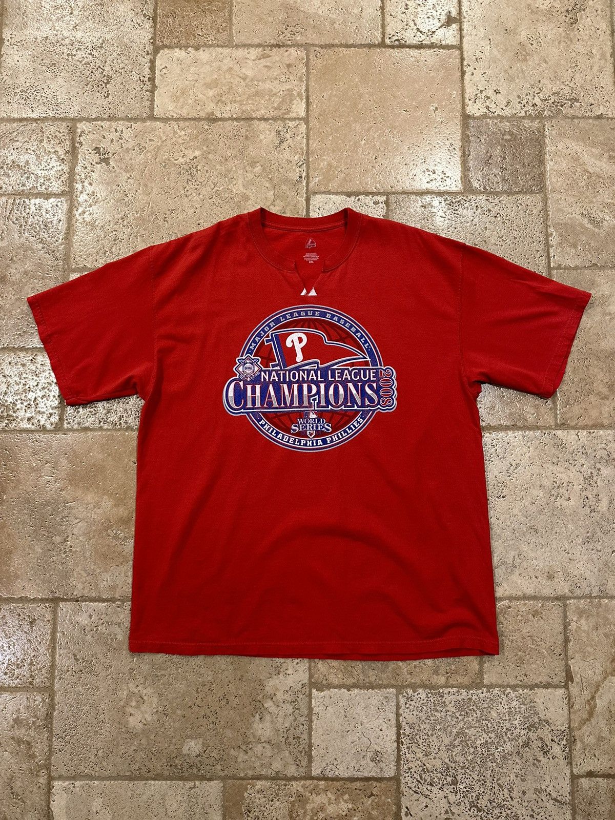 MLB × Majestic × Vintage Vintage Majestic MLB Phillies 2008 World Series Red T-Shirt Size US XXL / EU 58 / 5 - 3 Thumbnail