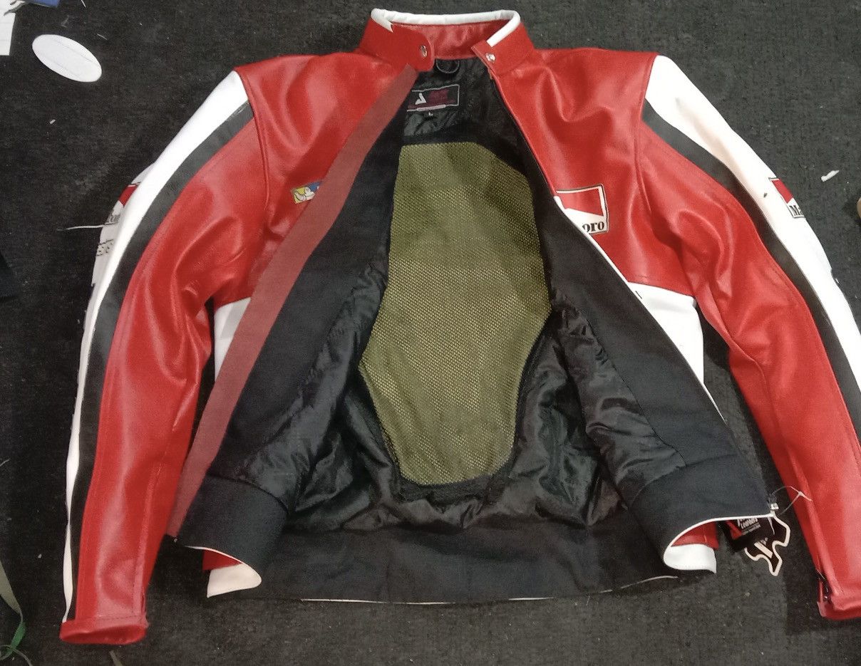Genuine Leather × Marlboro Vintage Men’s Red and White Rare Marlboro Motorcycle Jacket Size US S / EU 44-46 / 1 - 6 Thumbnail
