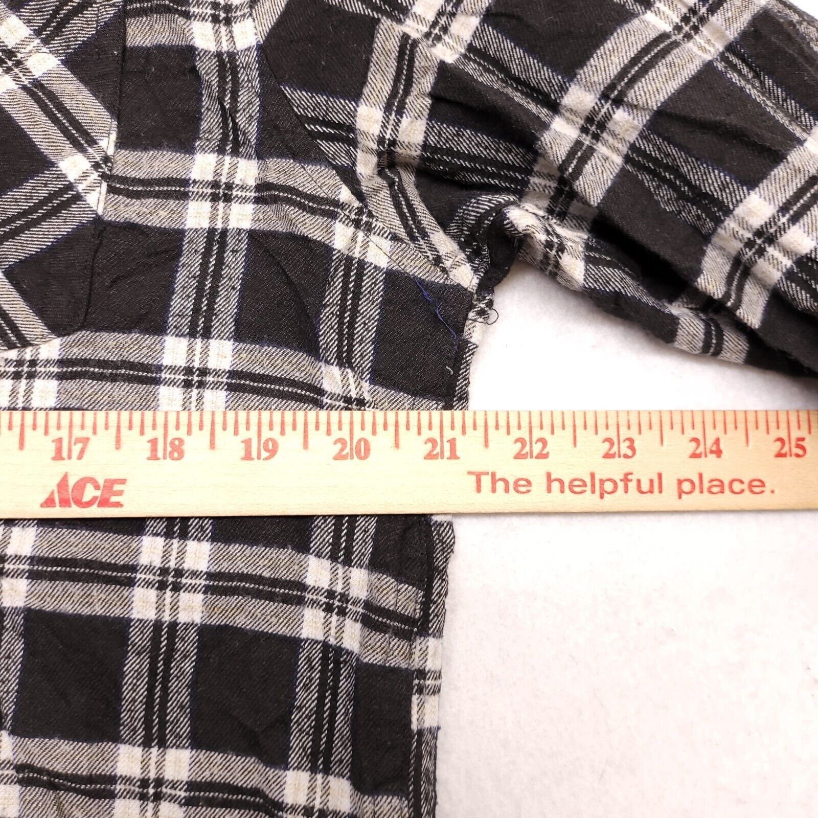 Boohoo Boohoo Man Tartan Flannel Shirt Mens Size XL Black White Size US XL / EU 56 / 4 - 9 Thumbnail