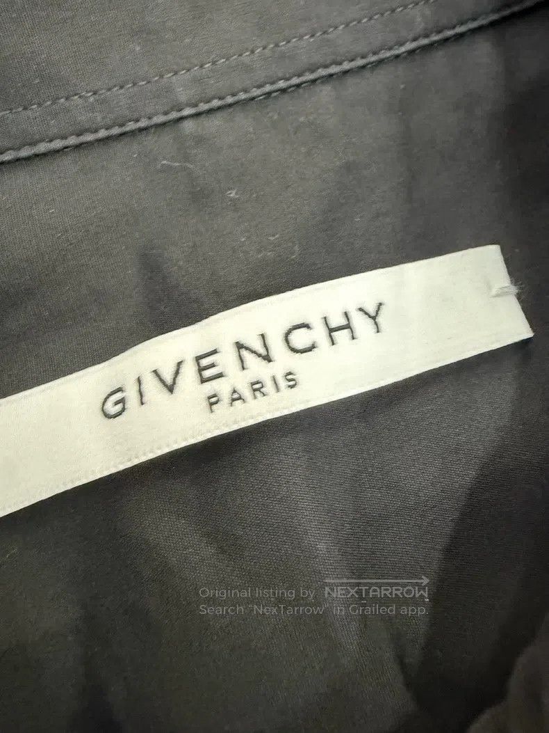 Givenchy Givenchy Size39 Sweatshirt Size US M / EU 48-50 / 2 - 6 Thumbnail
