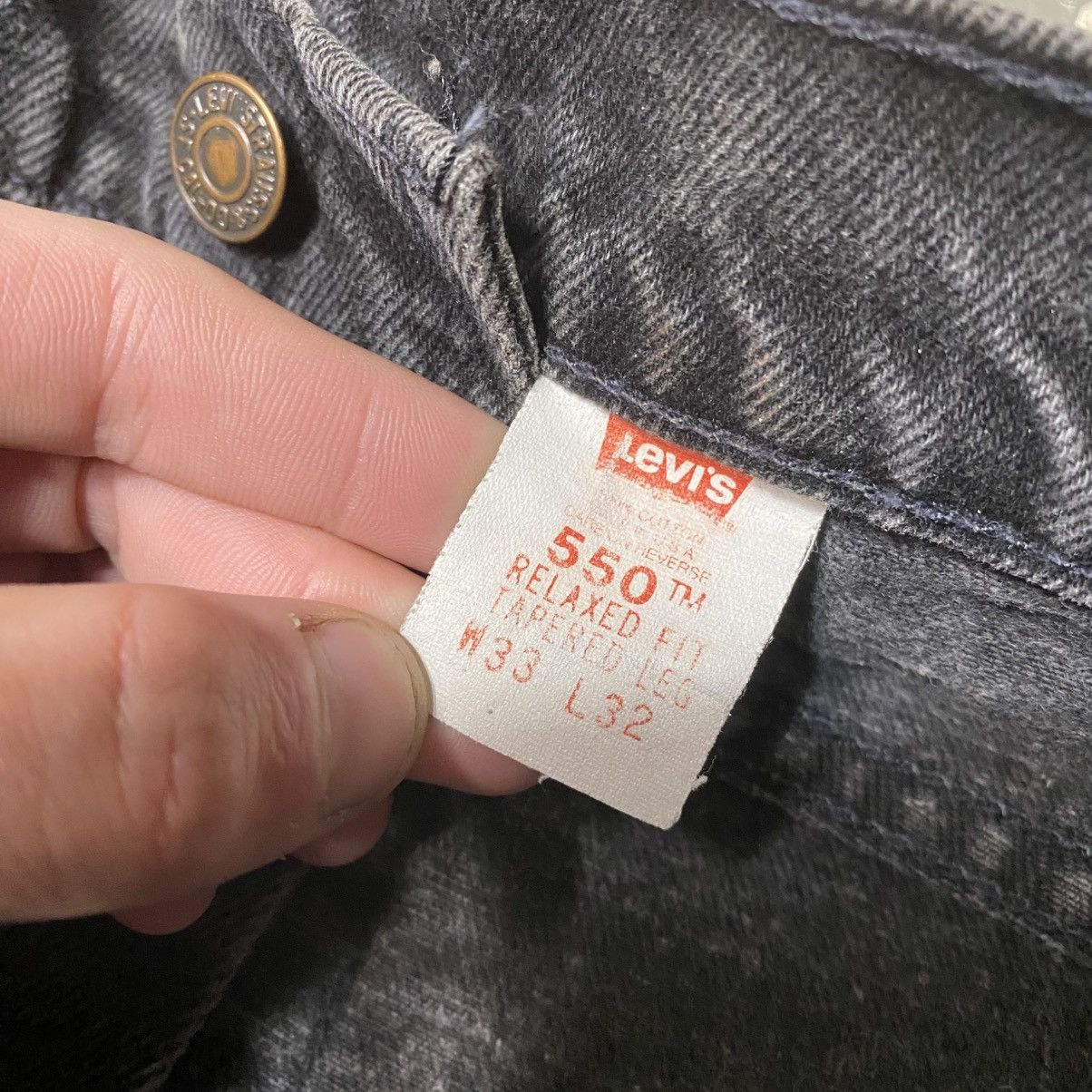 Levi's × Vintage Vintage Levi’s 550 Relaxed Fit Black Denim Jeans USA 90s Size US 31 - 3 Thumbnail