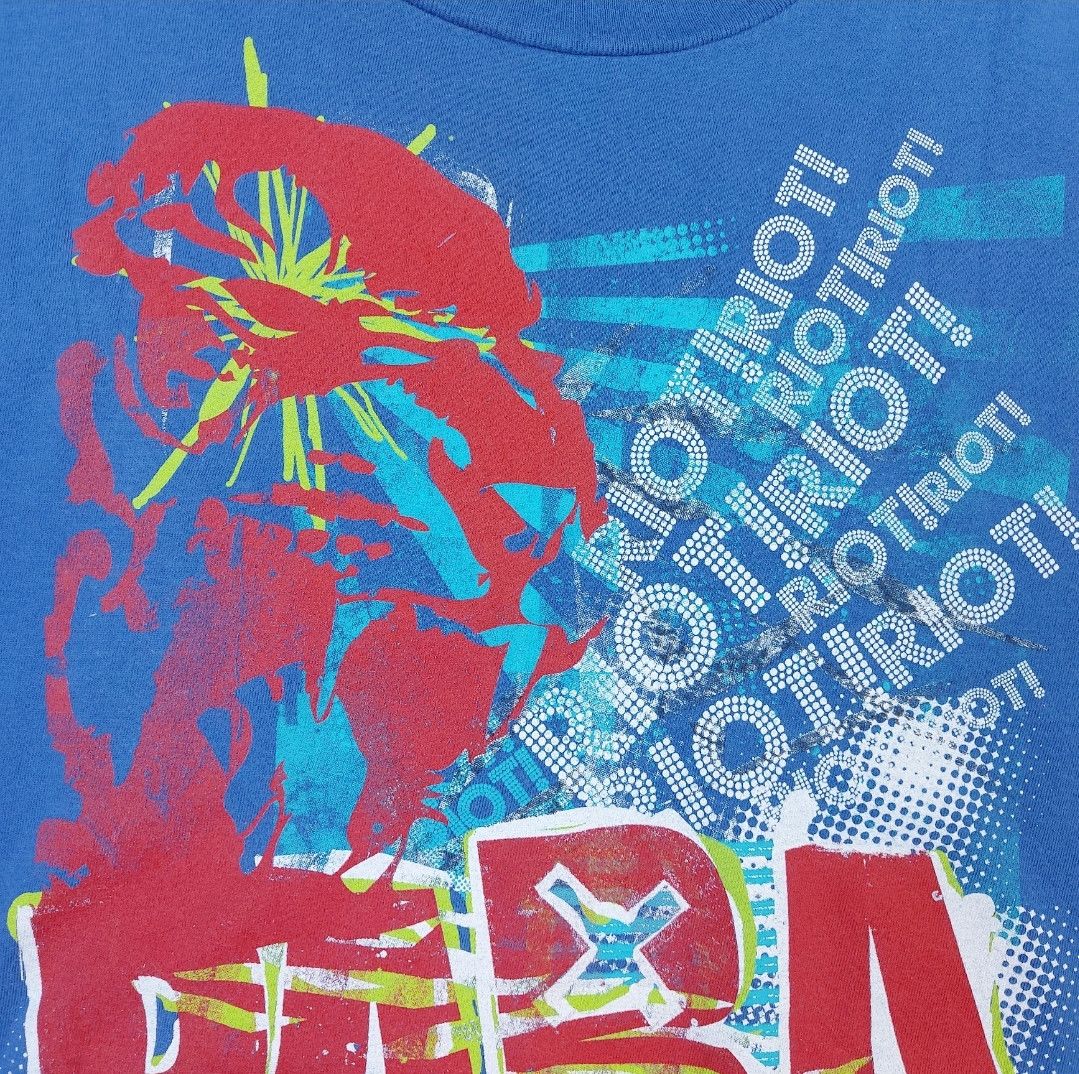 Band Tees Vintage 2007 Paramore Band Riot Album Emo Scene MySpace TEE Size US M / EU 48-50 / 2 - 5 Thumbnail