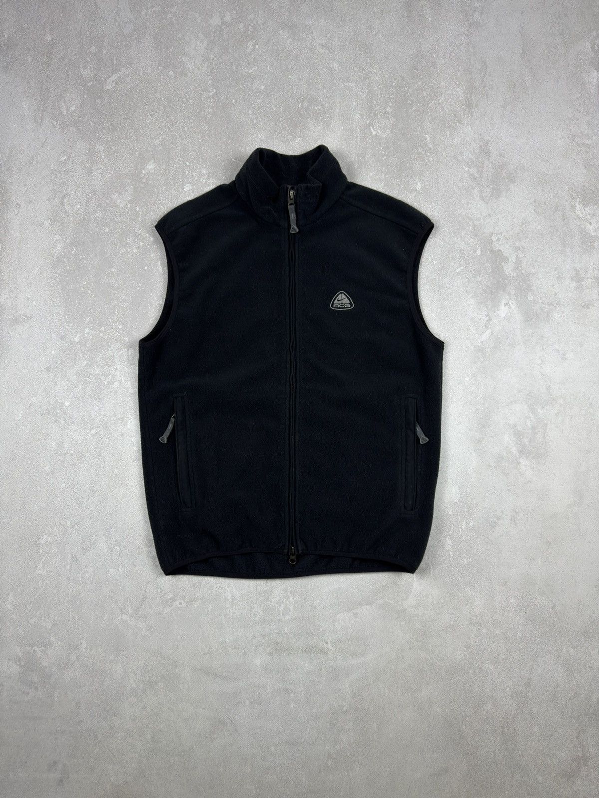 Nike × Nike ACG × Vintage Vintage black fleece Nike ACG vest | Grailed