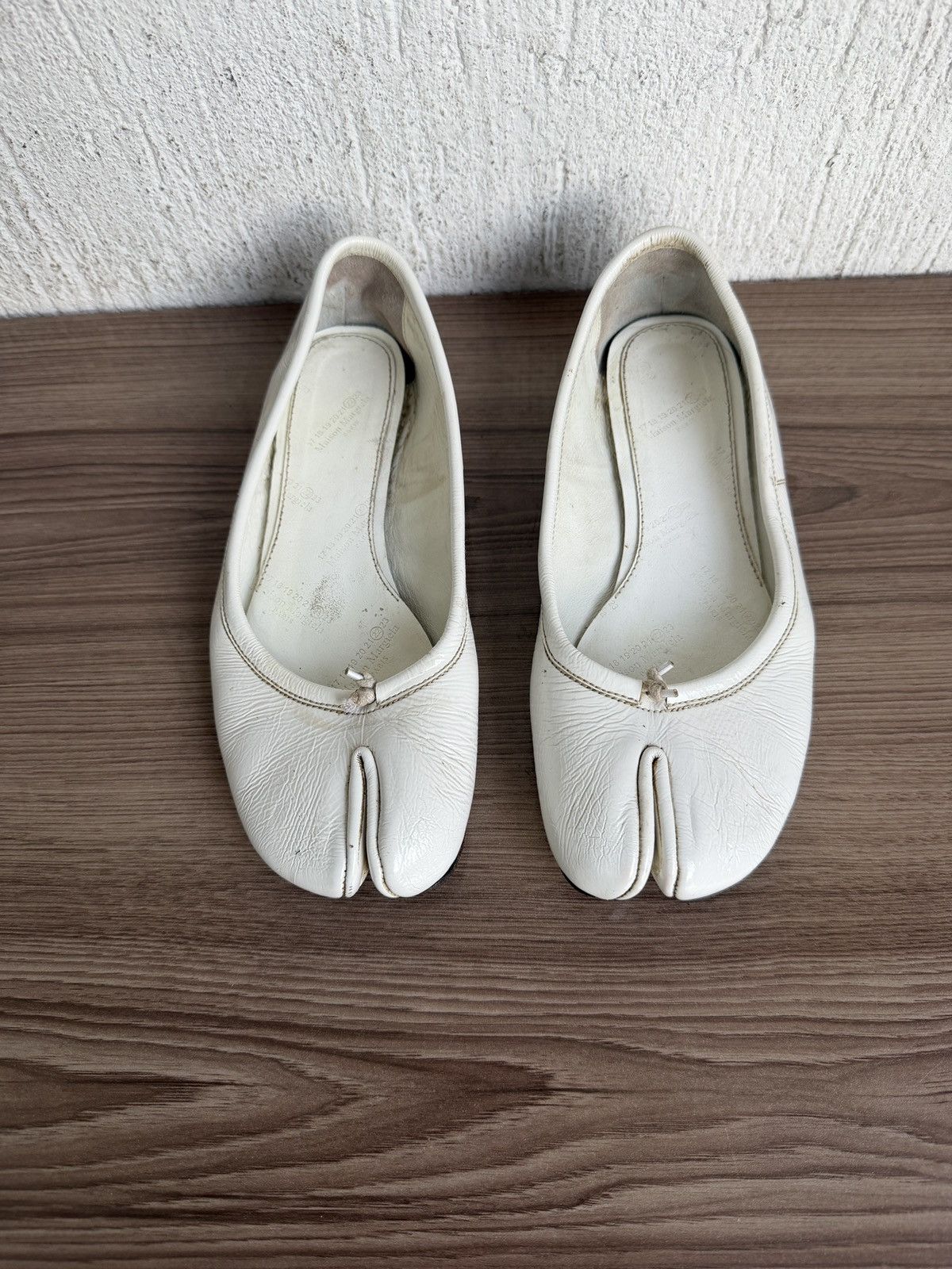 Maison Margiela Tabi ballet patent leather flats Size US 6 / IT 36 - 1 Thumbnail