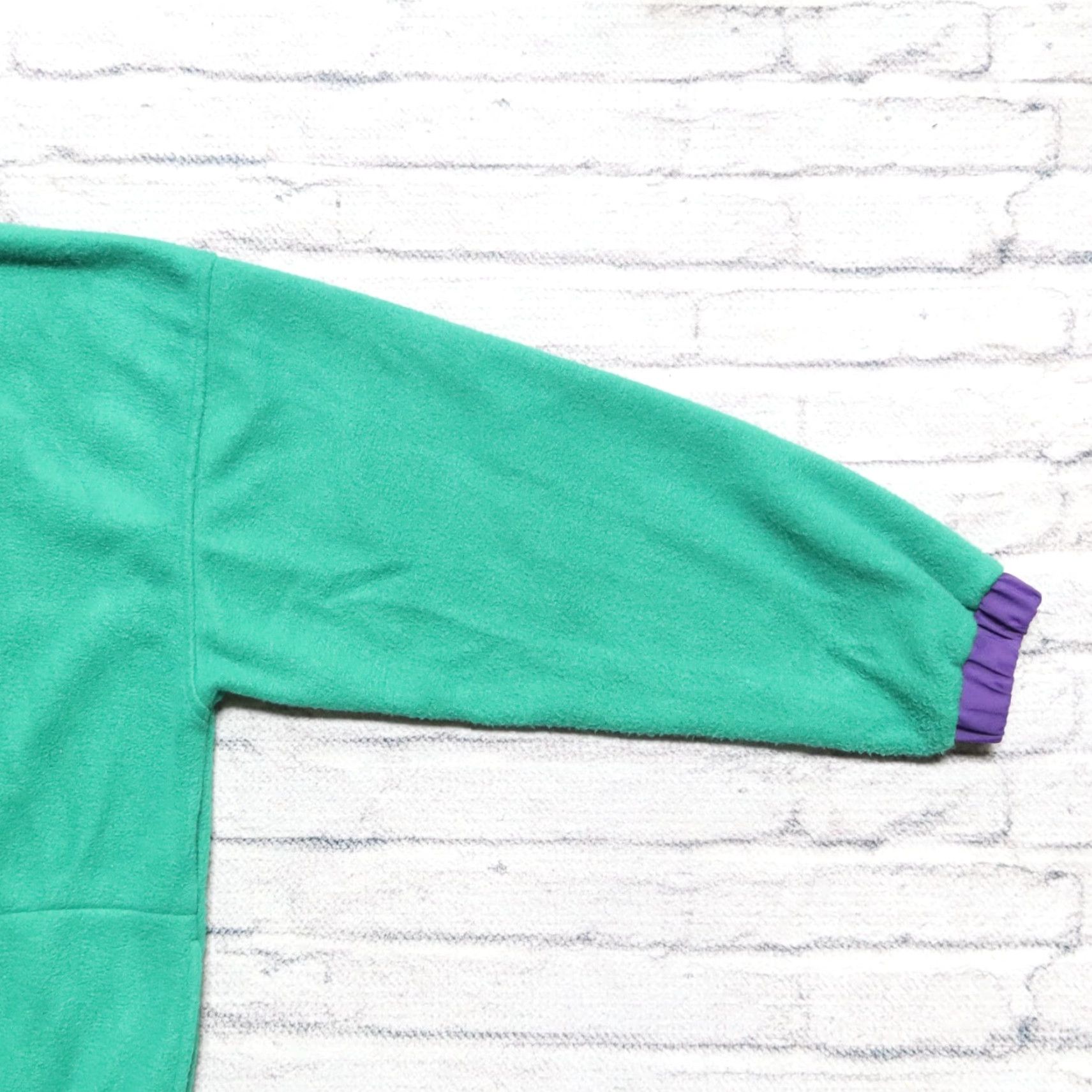 Gap VINTAGE Gap Arctic Light Fleece Jacket - Size L - Green, 90s Deadstock, Jacket, Men, Green, Vintage, 90s, Gap, Fleece, Jacket, L Size US L / EU 52-54 / 3 - 5 Thumbnail