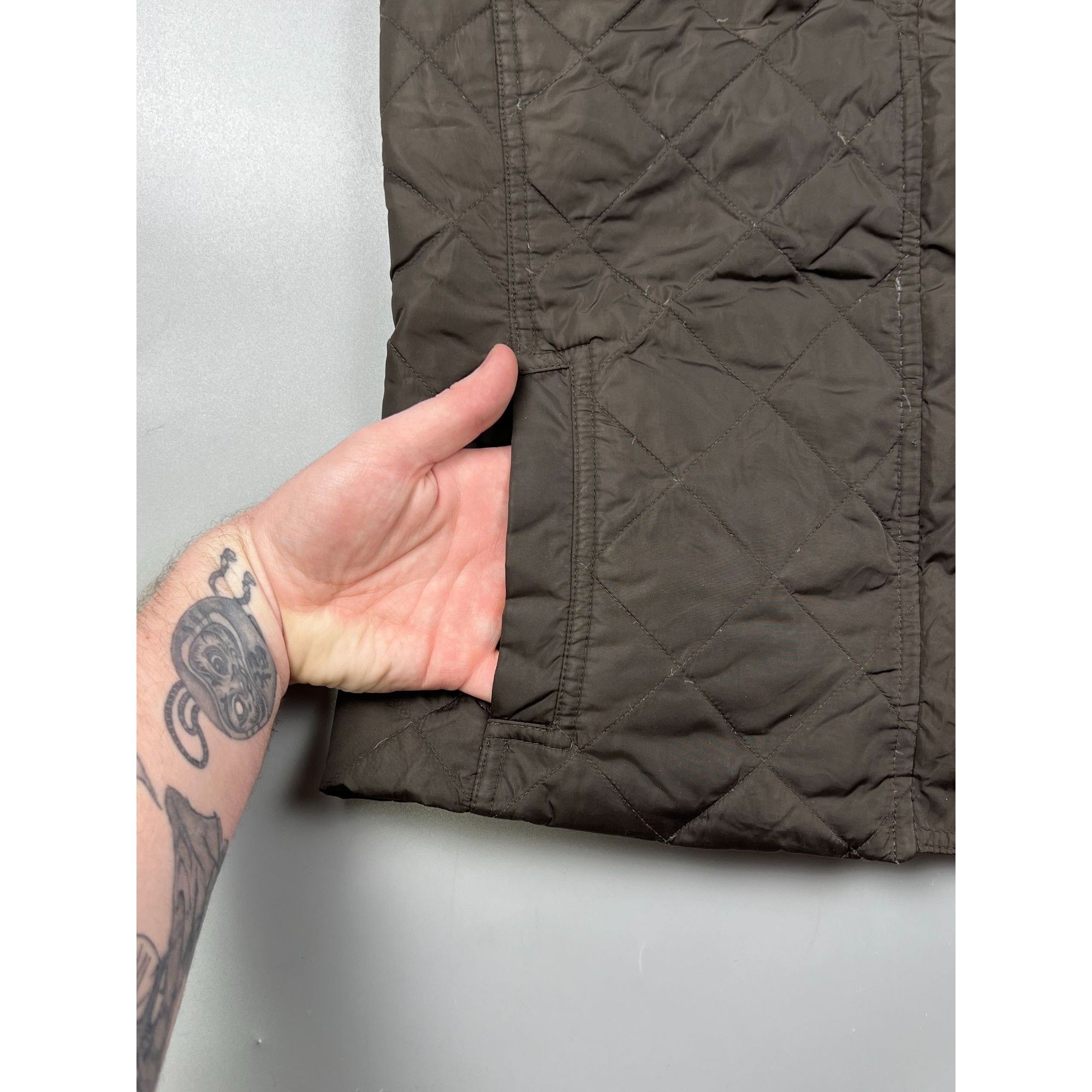Weekend Max Mara Weekend Max Mara Quilted Nylon Vest (Y0729) Size S / US 4 / IT 40 - 2 Thumbnail