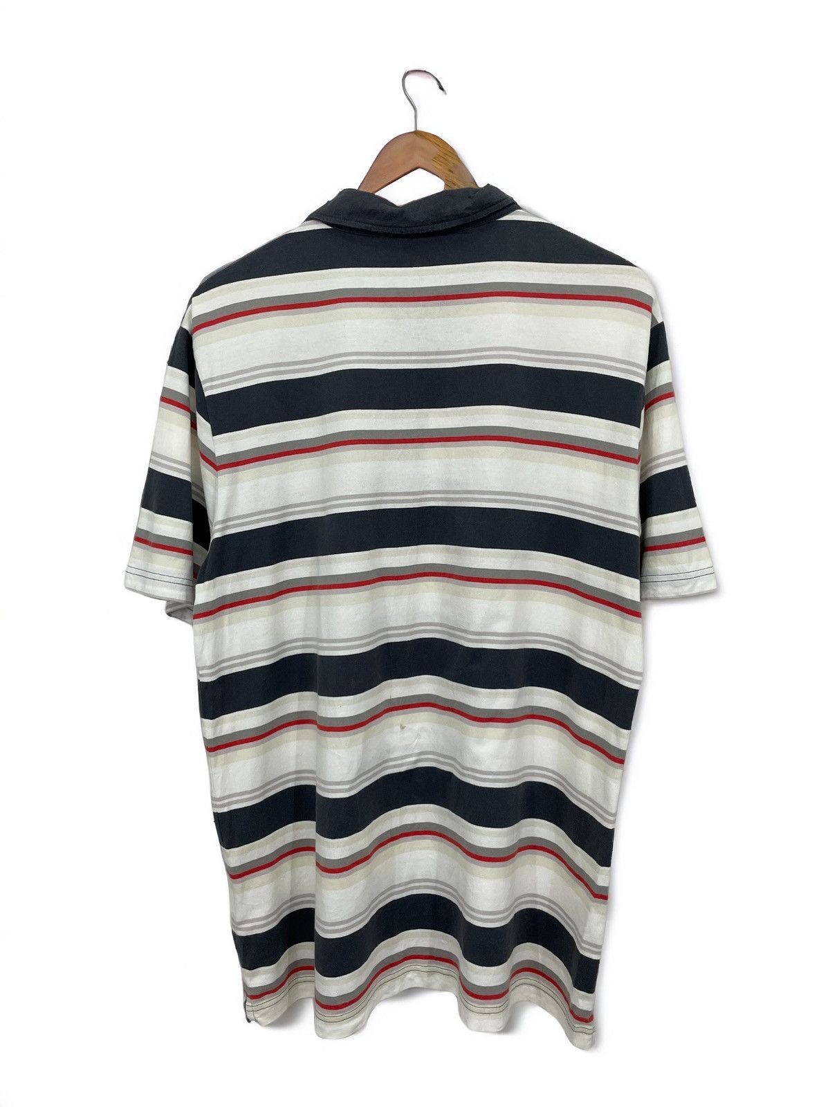 Uniqlo The Wave Is Forever Stripe Uniqlo Size US M / EU 48-50 / 2 - 2 Thumbnail