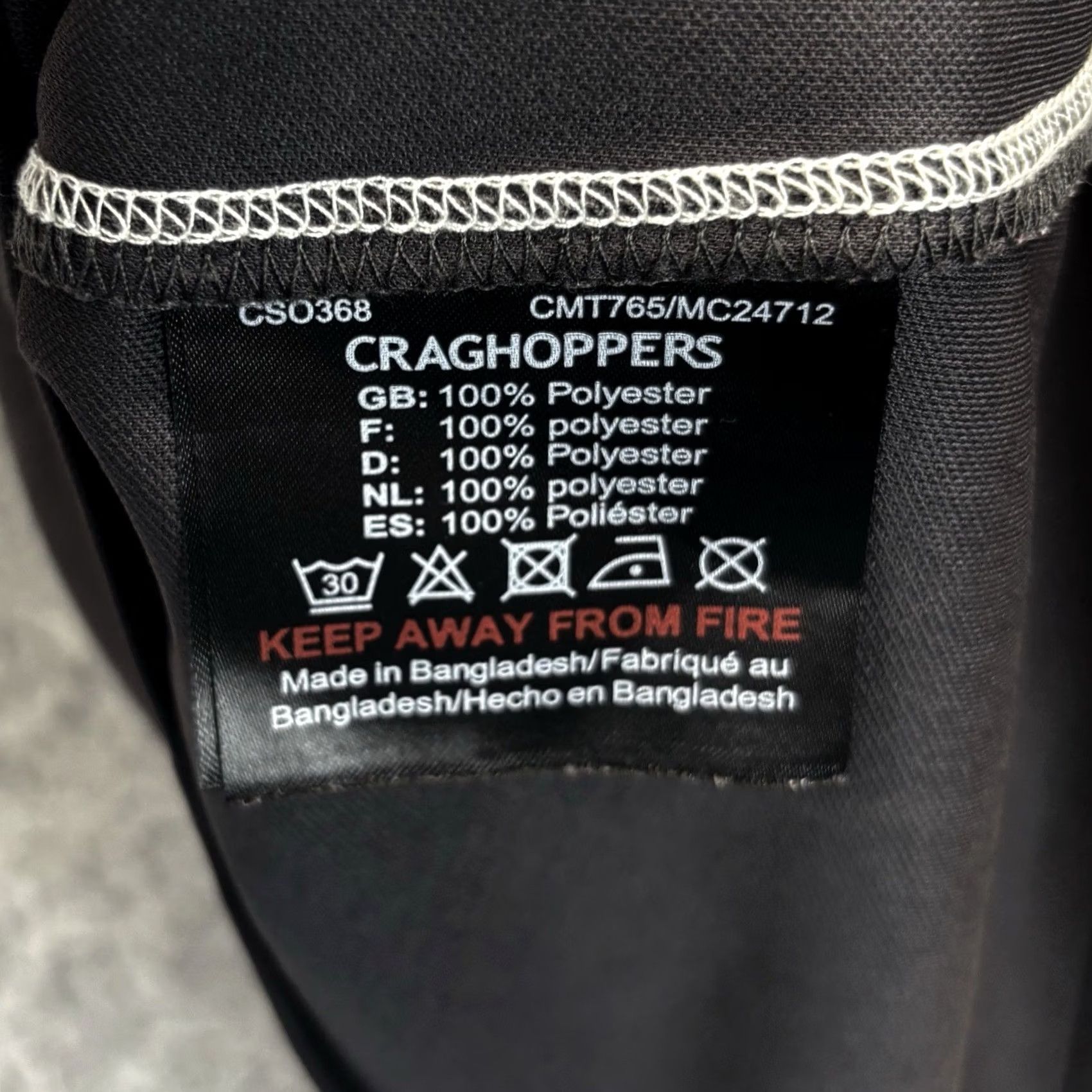 Vintage Craghoppers T Shirt XL mens Black Short Sleeve top X-Large Pre Loved Size US XL / EU 56 / 4 - 7 Thumbnail