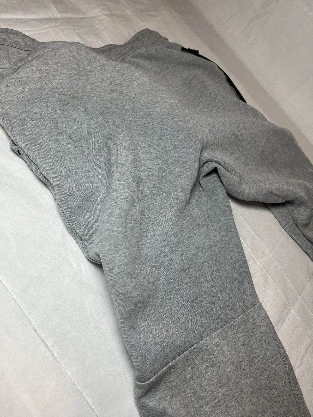 Nike Grey Nike Tech Sweatpants Size US 33 - 5 Thumbnail