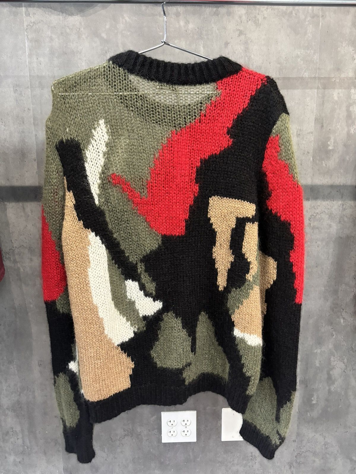 Yves Saint Laurent SAINT LAURENT ABSTRACT CAMP KNITWEAR - USED SIZE XL Size US XL / EU 56 / 4 - 3 Thumbnail