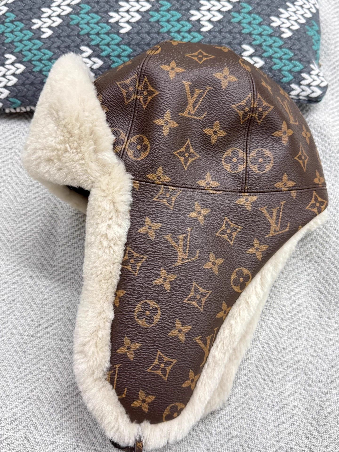 Louis Vuitton LV Monogram Leifeng/Pilot Hat S New Size 28 - 1 Thumbnail