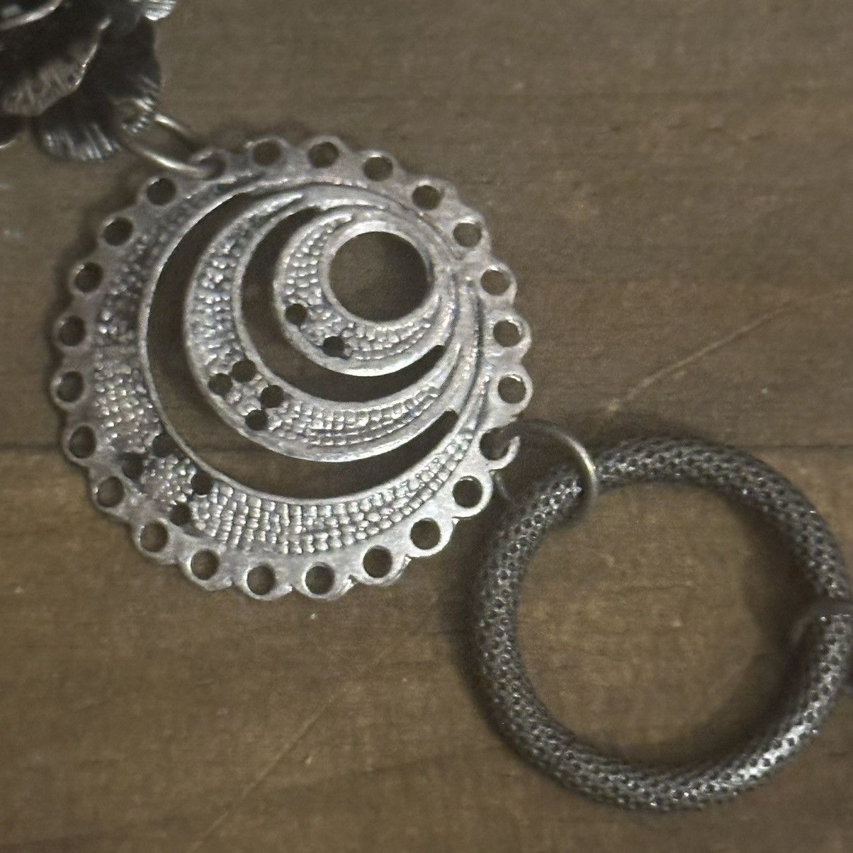 Other Silver tone charm link necklace Size ONE SIZE - 5 Thumbnail