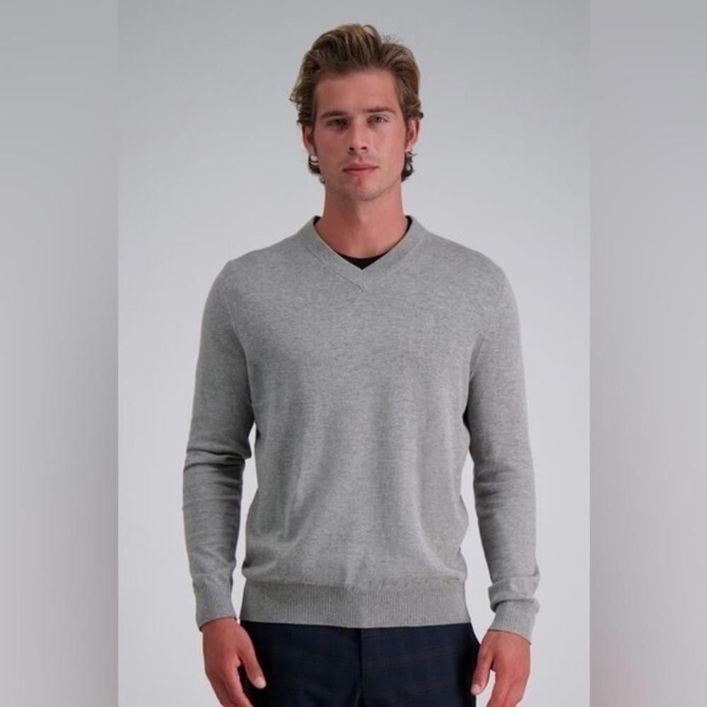 Designer Red ale grey v neck sweater Size US M / EU 48-50 / 2 - 1 Thumbnail