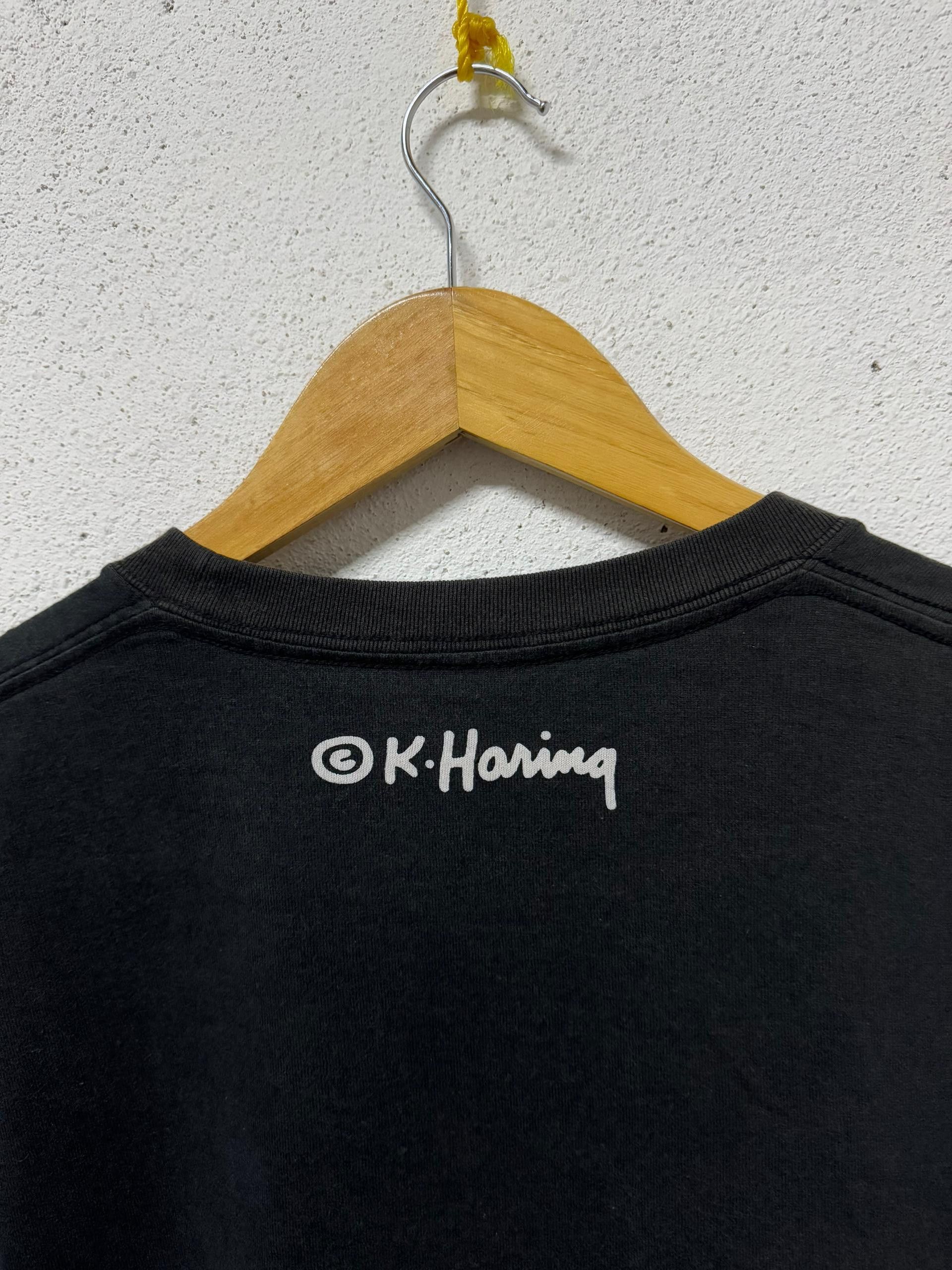 Keith Haring Sunfaded Keith haring photo tee Size US L / EU 52-54 / 3 - 7 Thumbnail