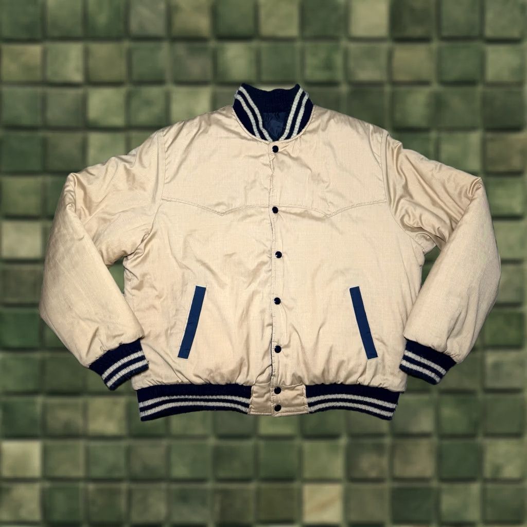 Wrangler VINTAGE Wrangler Outerwear Western Jacket Bomber Reversible Button XL Beige Navy Men's Size US XL / EU 56 / 4 - 1 Thumbnail