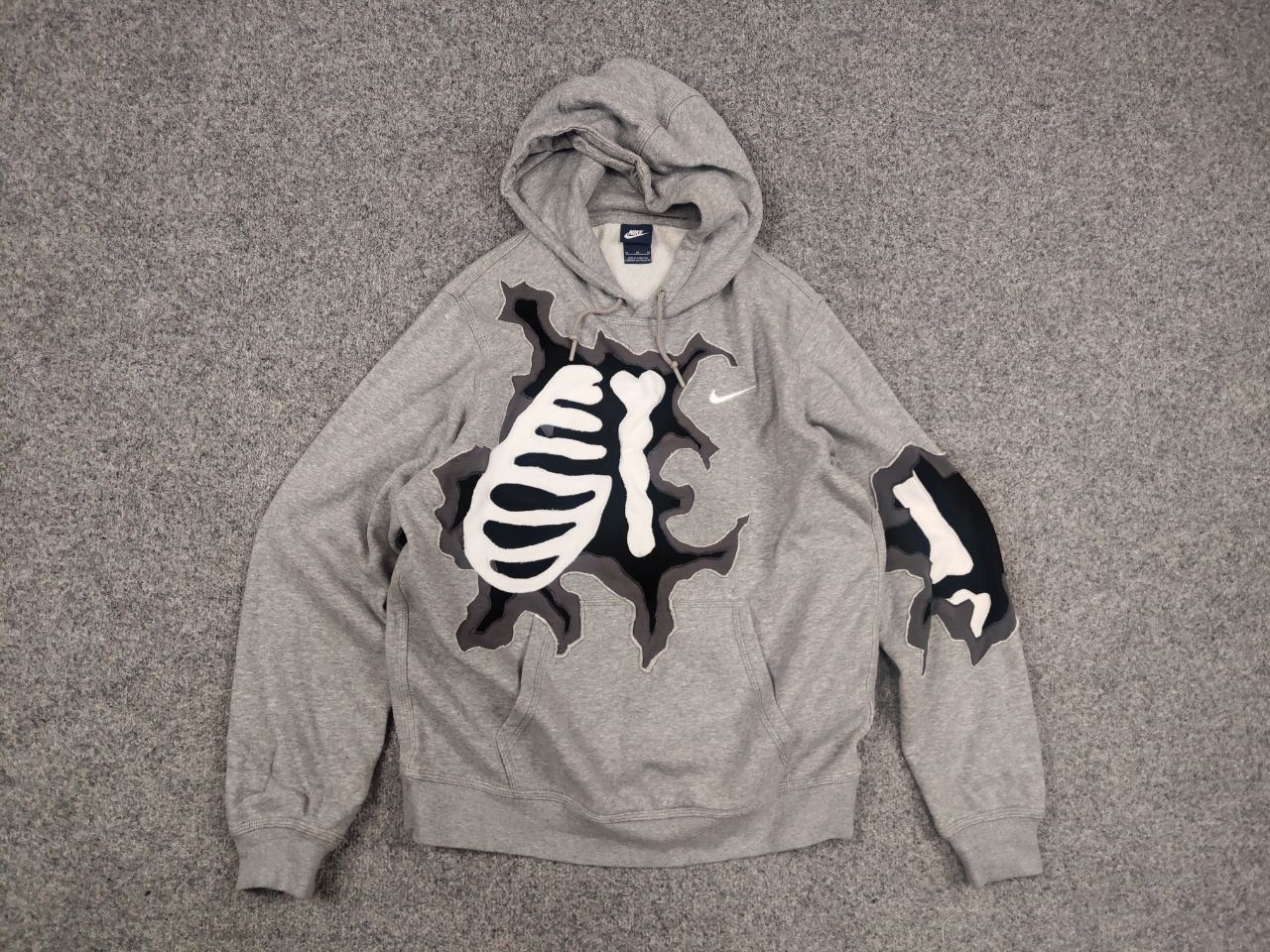 Nike Vintage Nike USA Custom Logo Skeleton Oversized Hoodie Y2K Size US M / EU 48-50 / 2 - 9 Thumbnail