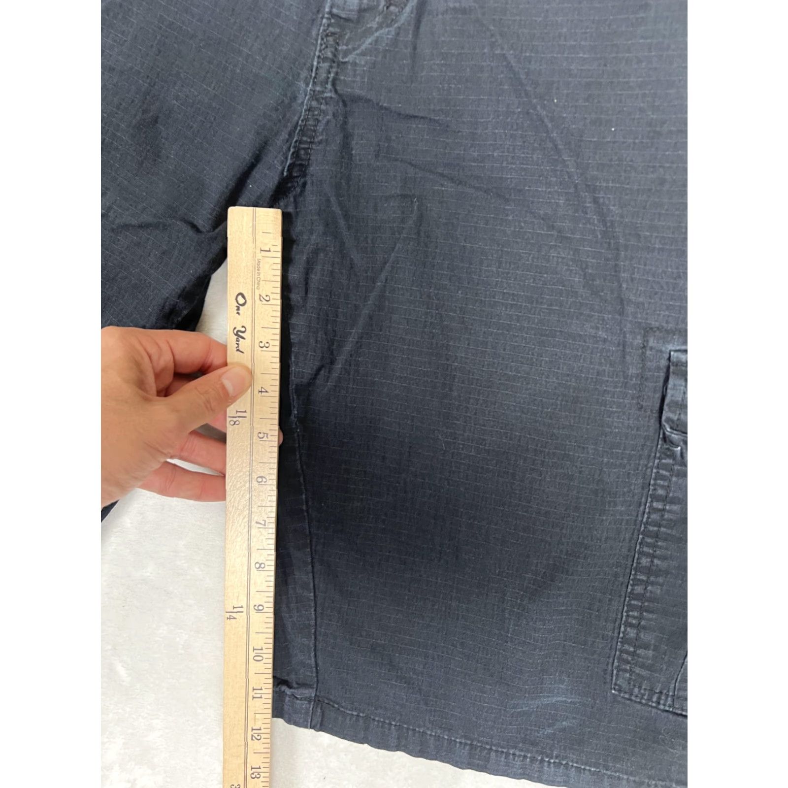 Zoo York VINTAGE Zoo York Cargo Shorts Mens 36 Black Ripstop Utility Skate Y2K Streetwear Size US 36 / EU 52 - 4 Thumbnail