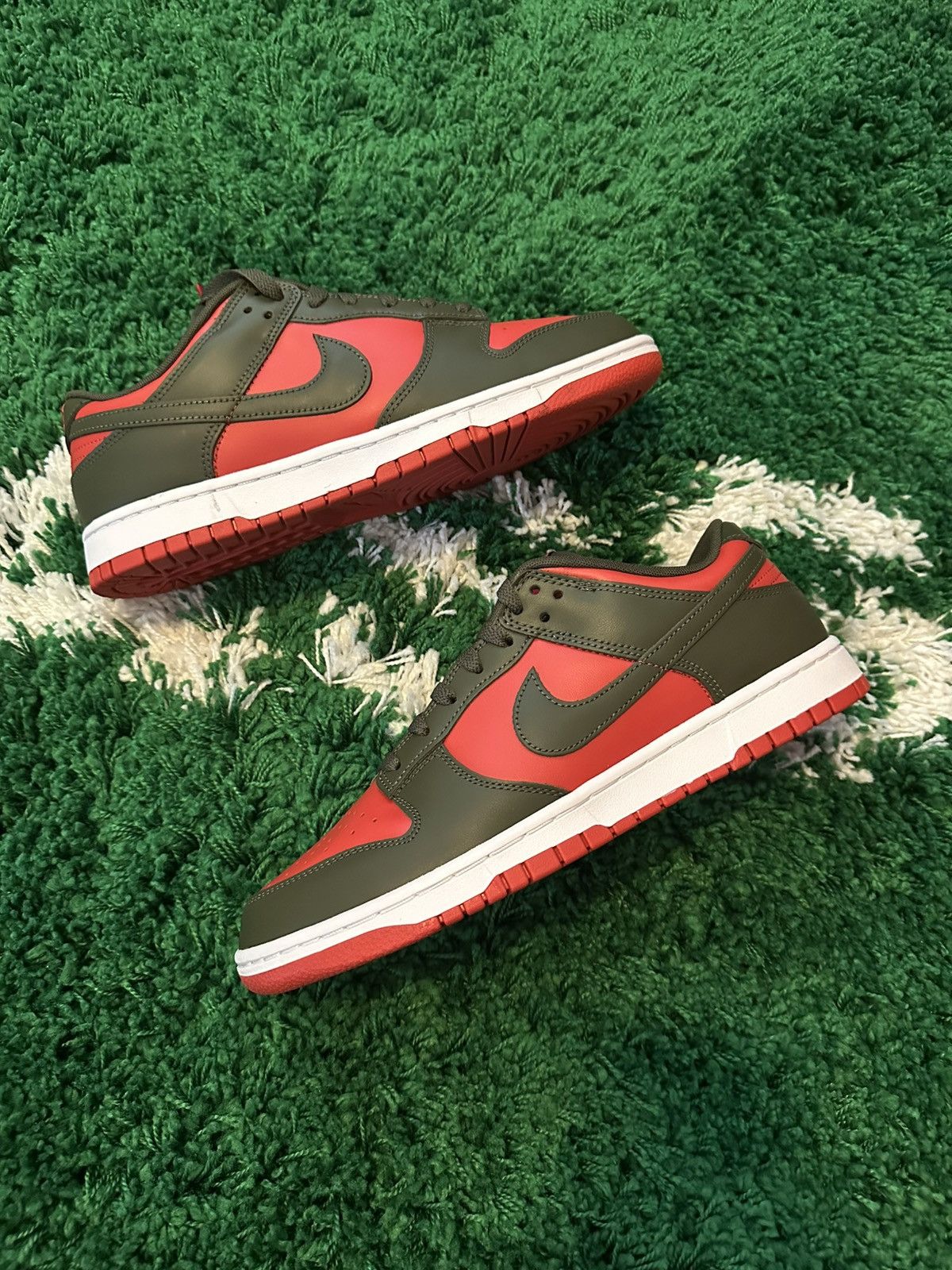 Nike Nike Dunk Low BTTYS Red Cargo Khaki Sneakers 11 Size US 11 / EU 44 - 2 Thumbnail