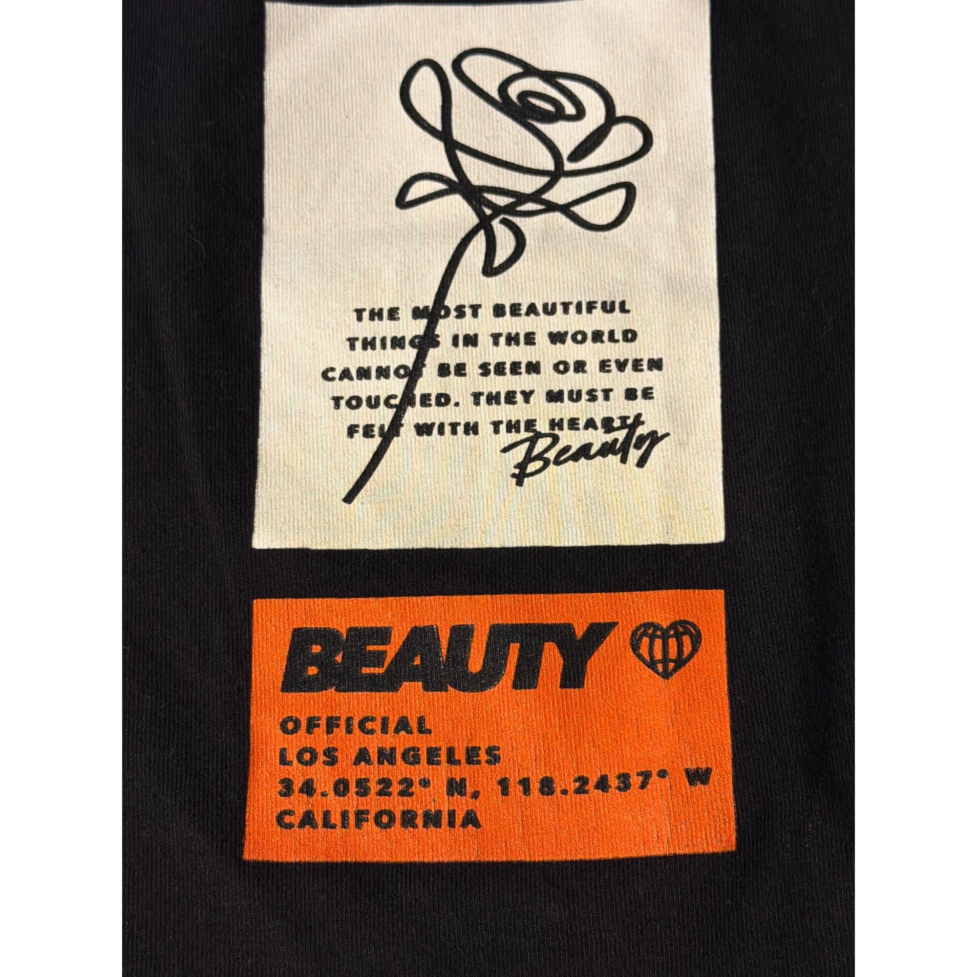 Fashion Nova Fashion Nova Beauty Black Graphic T Shirt Minimalist Face Gr Size US S / EU 44-46 / 1 - 3 Thumbnail