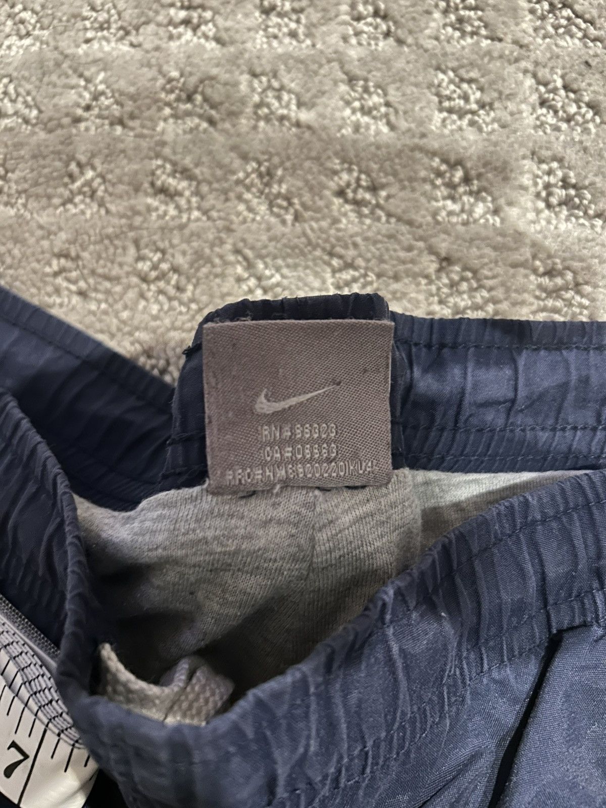 Nike × Vintage Vintage 90’s Navy Nike Baggy Track Pants Size US 36 / EU 52 - 5 Thumbnail