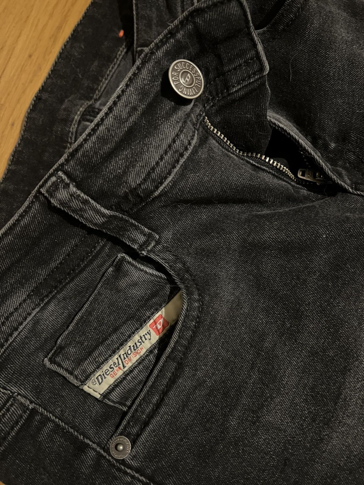 Diesel Diesel Flared jeans Size 26" / US 2 / IT 38 - 2 Thumbnail